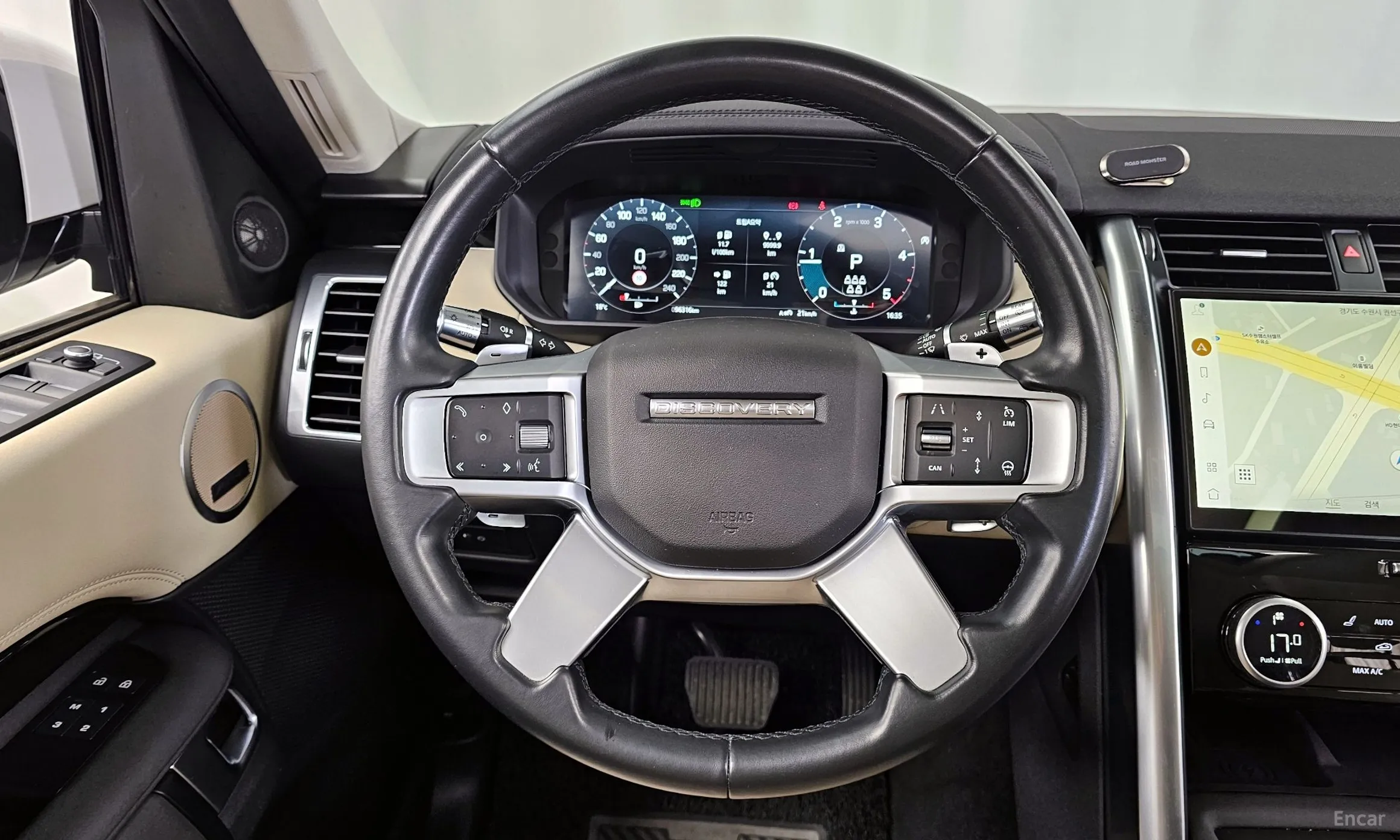 Land Rover Discovery 5 превью 13