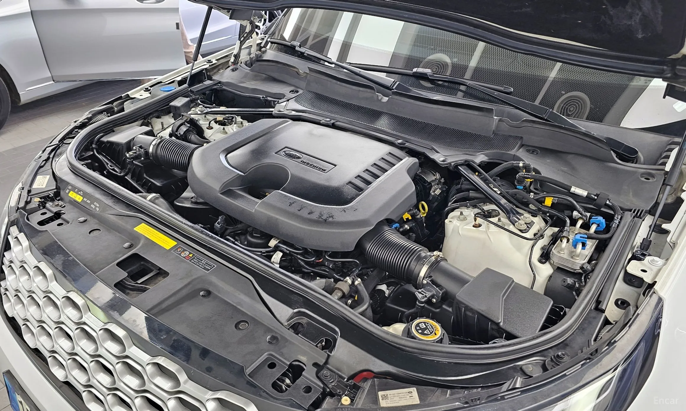 Land Rover Discovery 5 превью 6