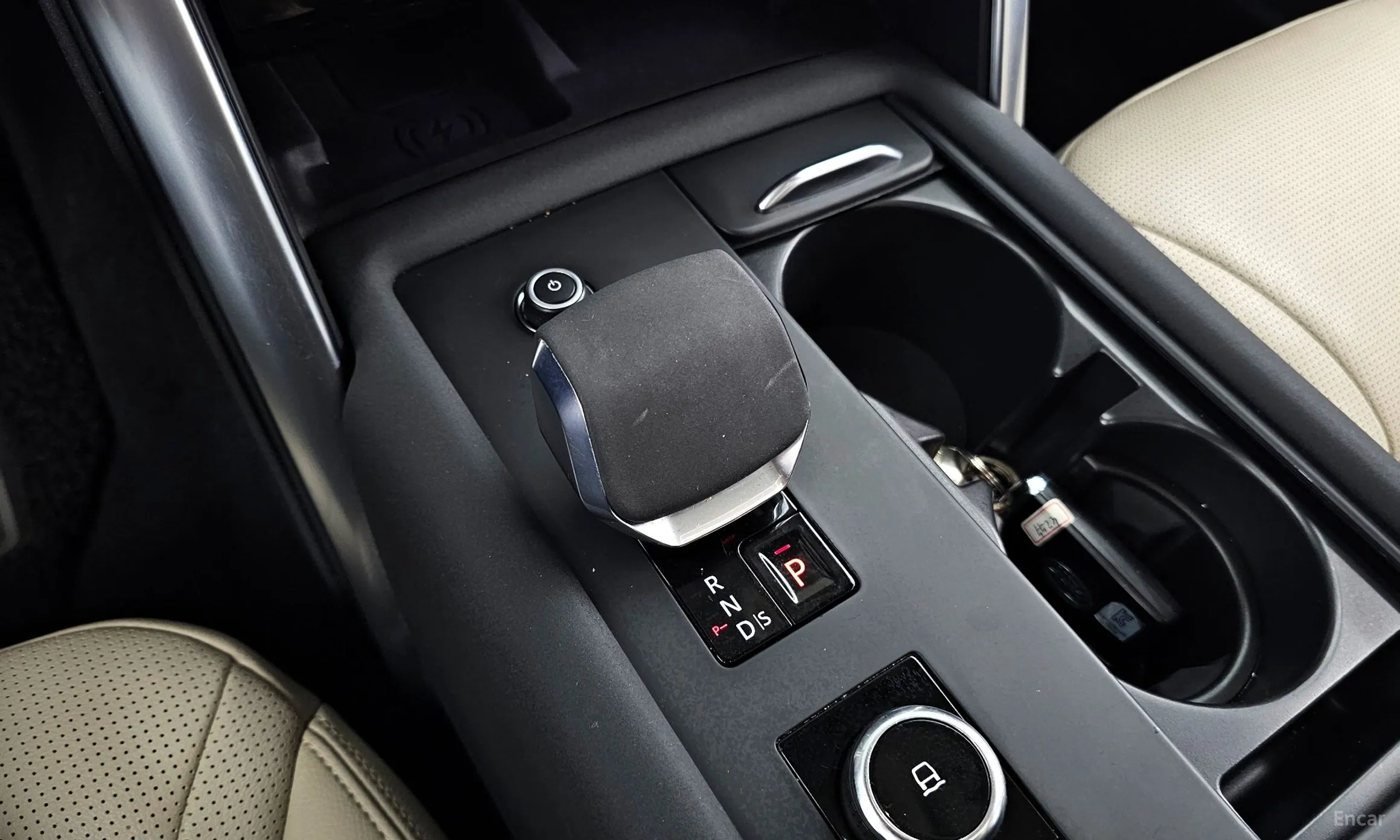 Land Rover Discovery 5 превью 9