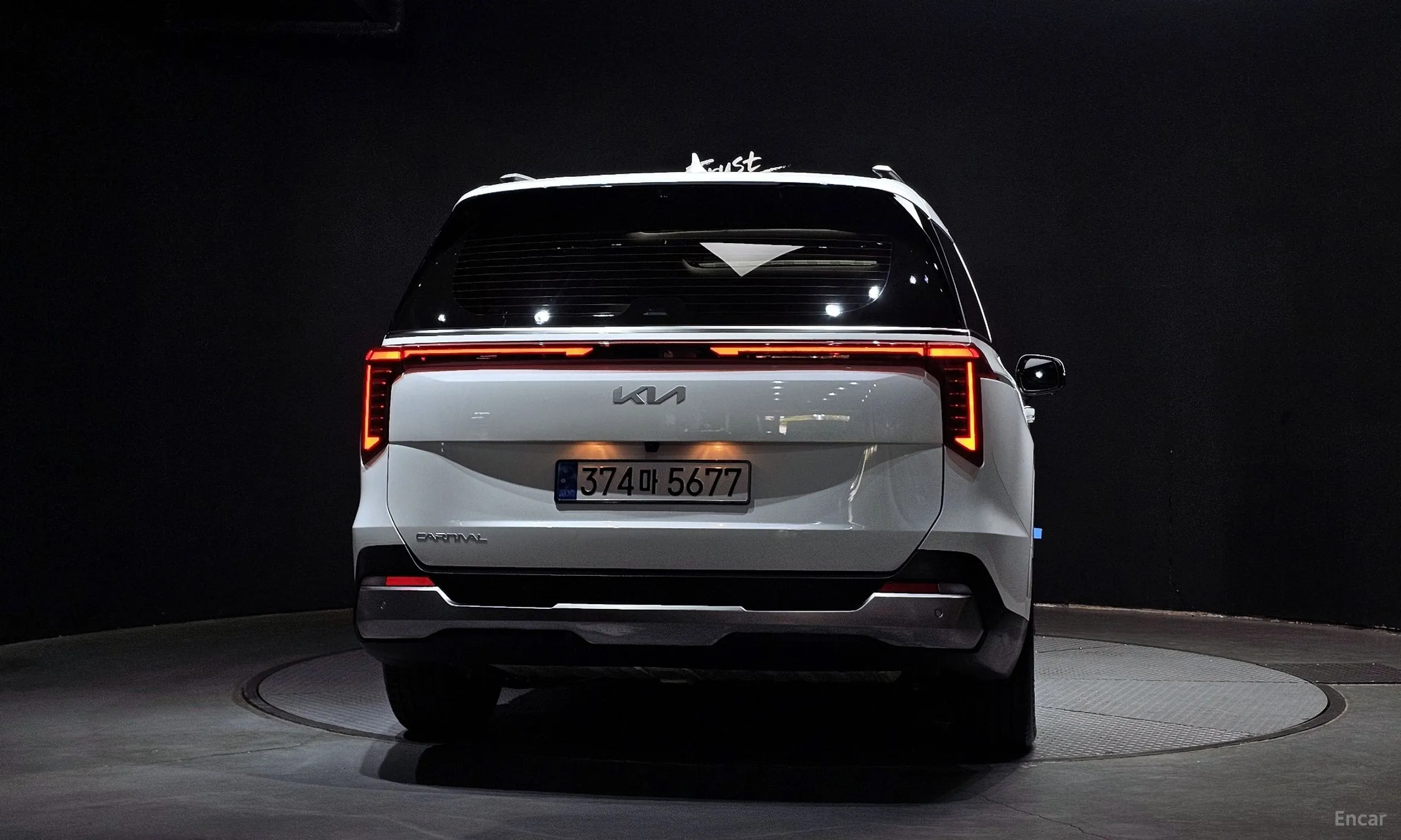 Kia Carnival 4th Generation превью 4