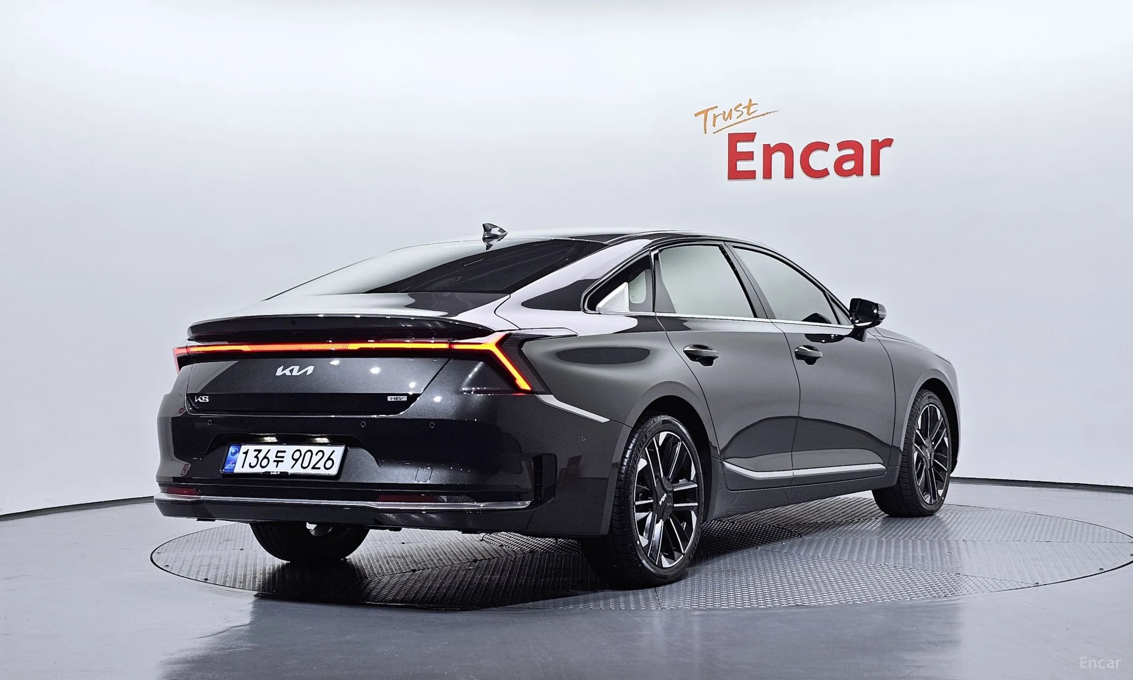 Kia K8 Hybrid