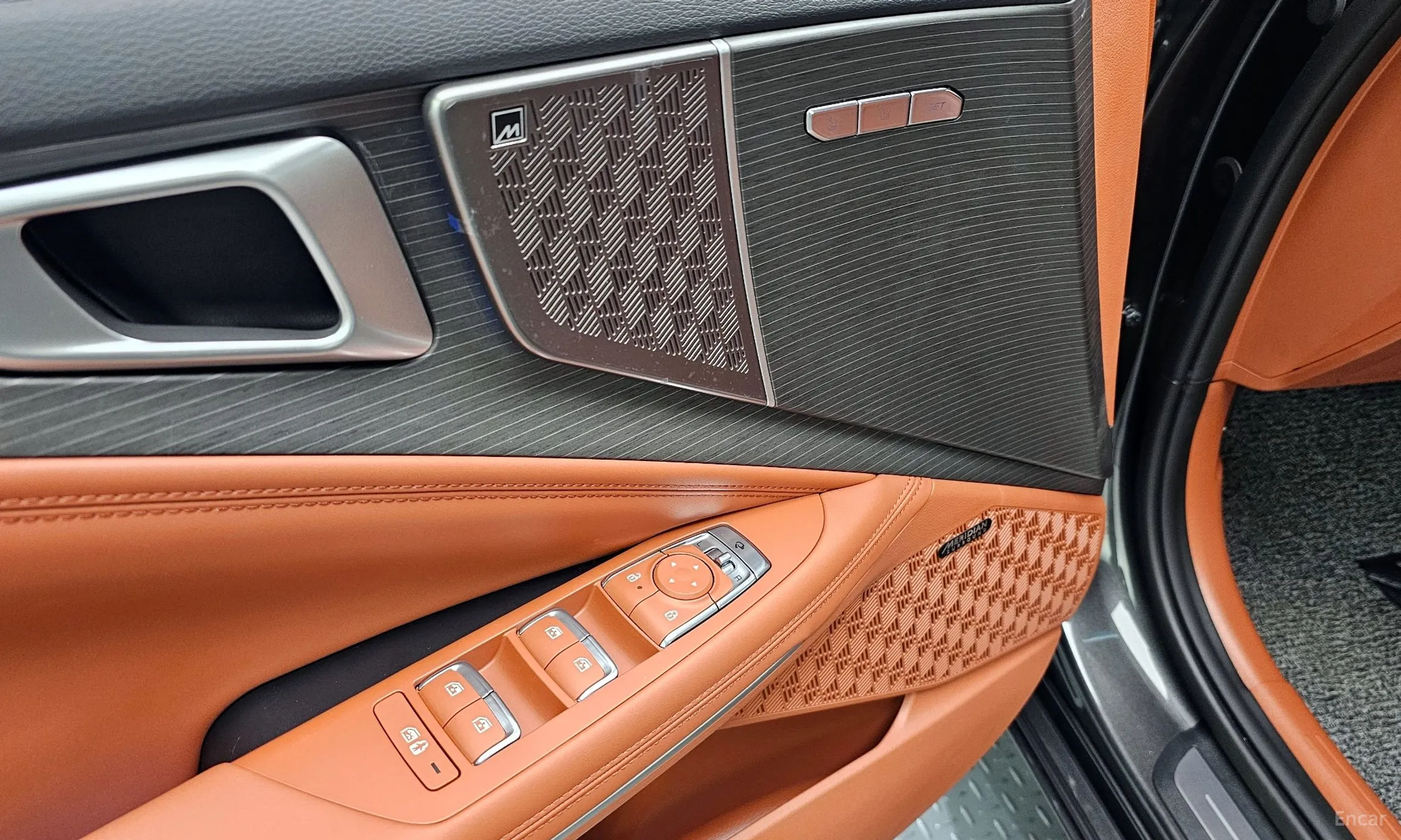 Kia K8 Hybrid превью 17