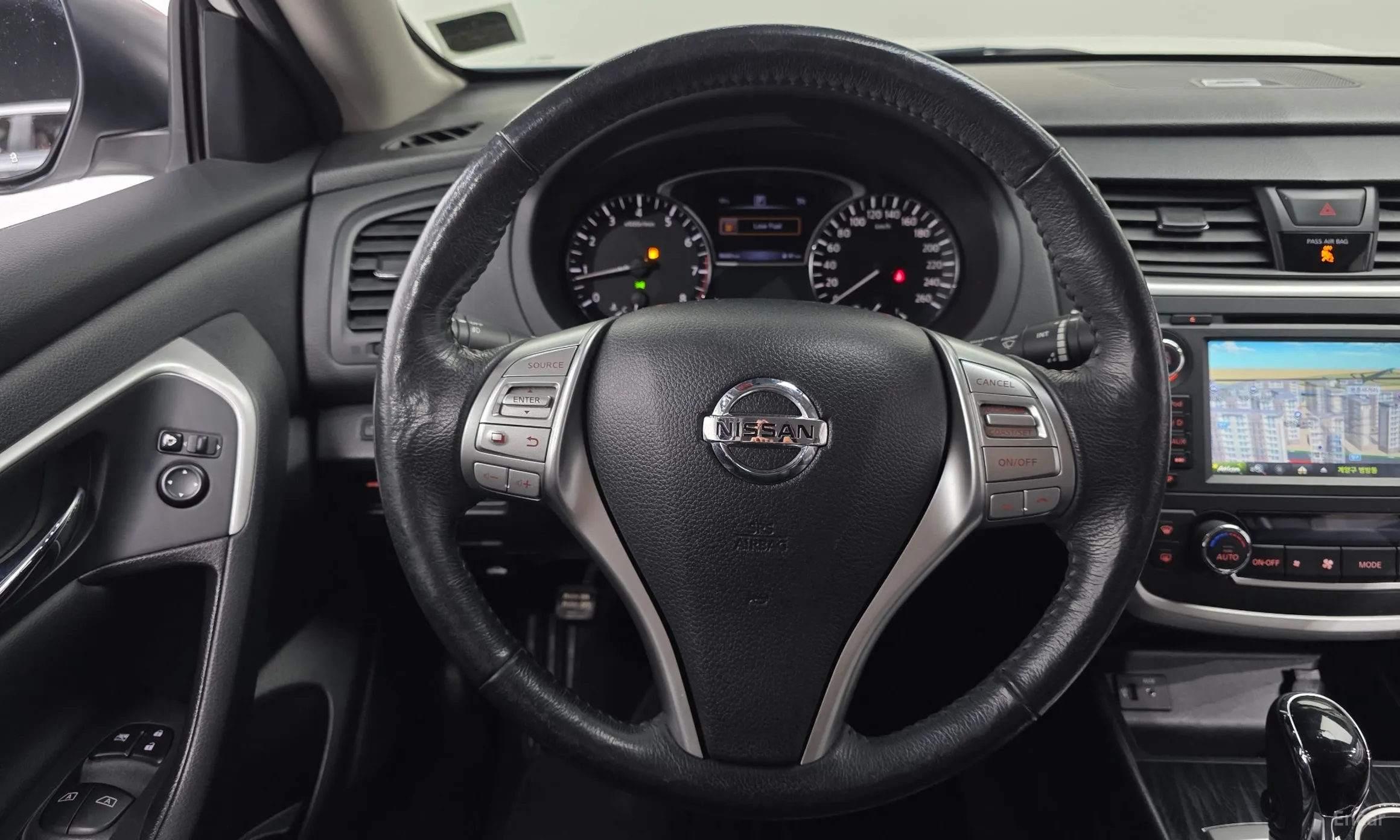 Nissan Altima превью 16
