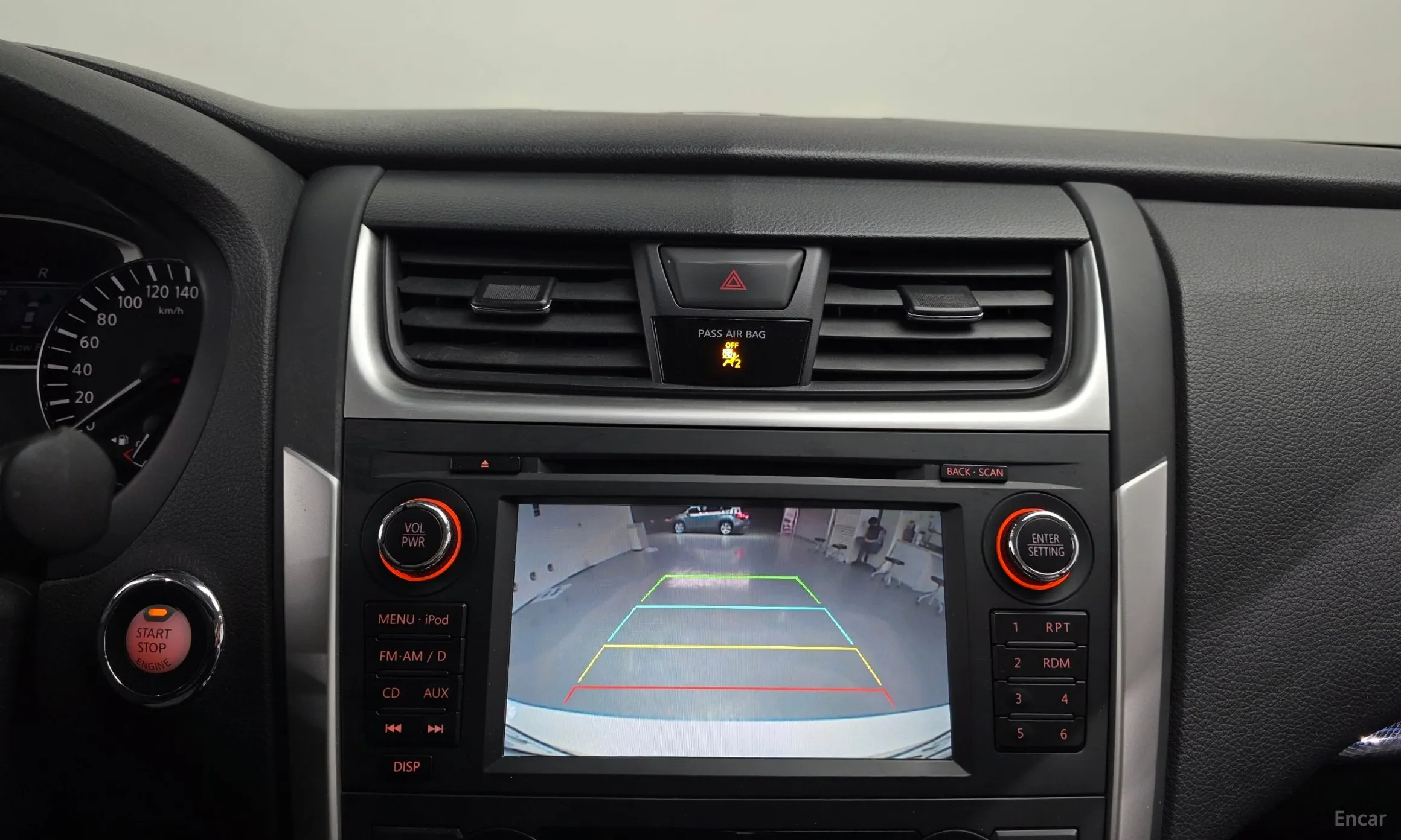 Nissan Altima превью 17