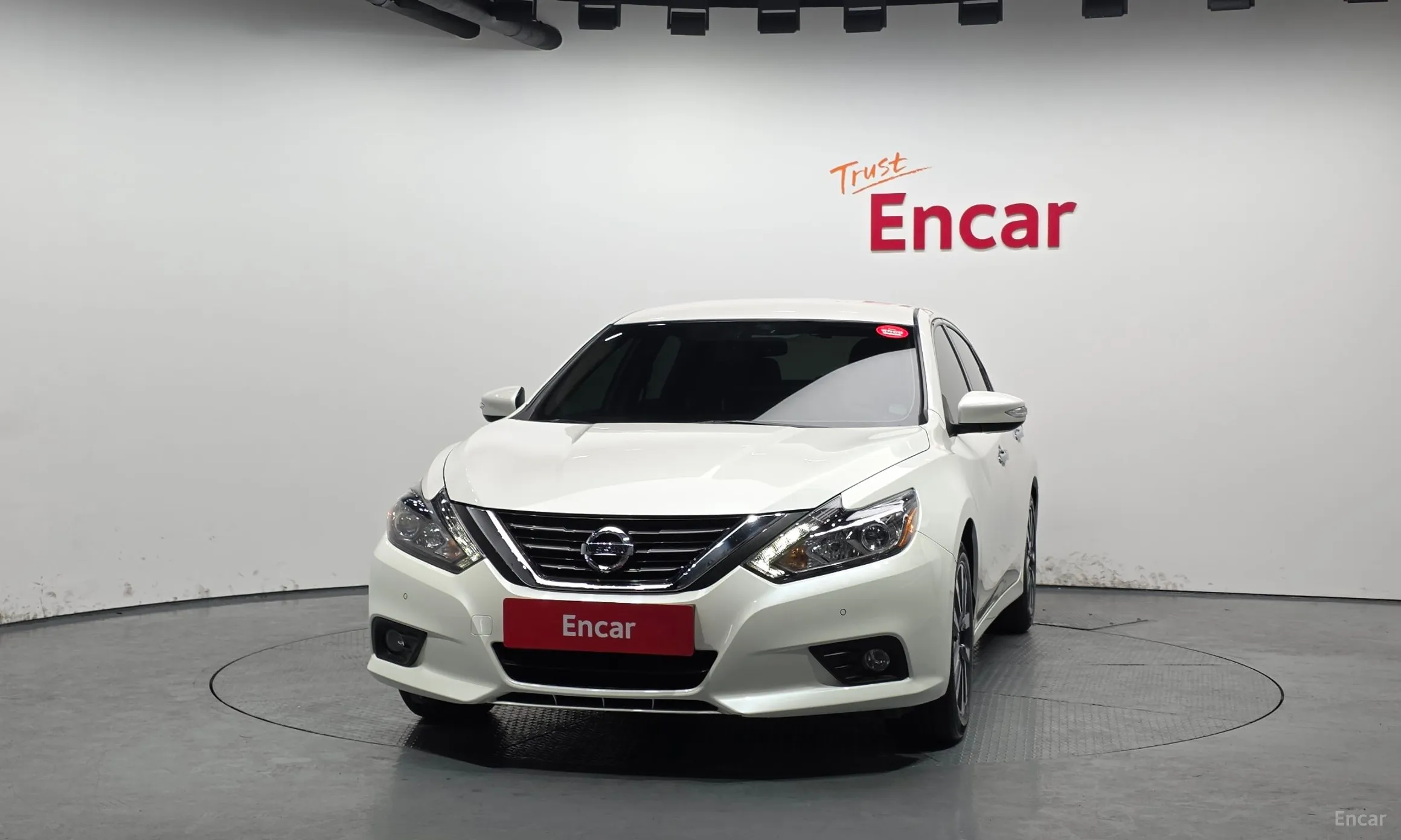 Nissan Altima превью 3