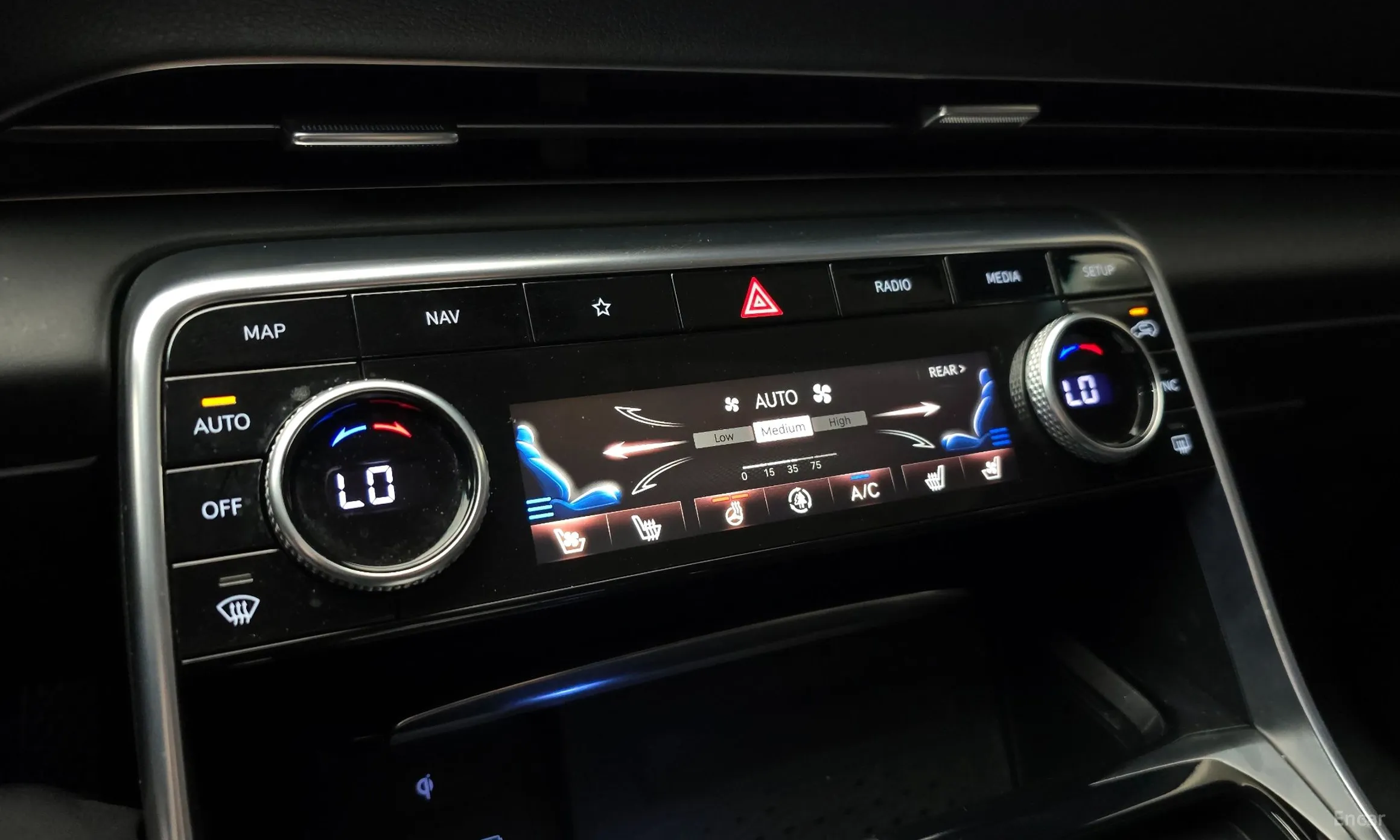 Genesis GV80 превью 17