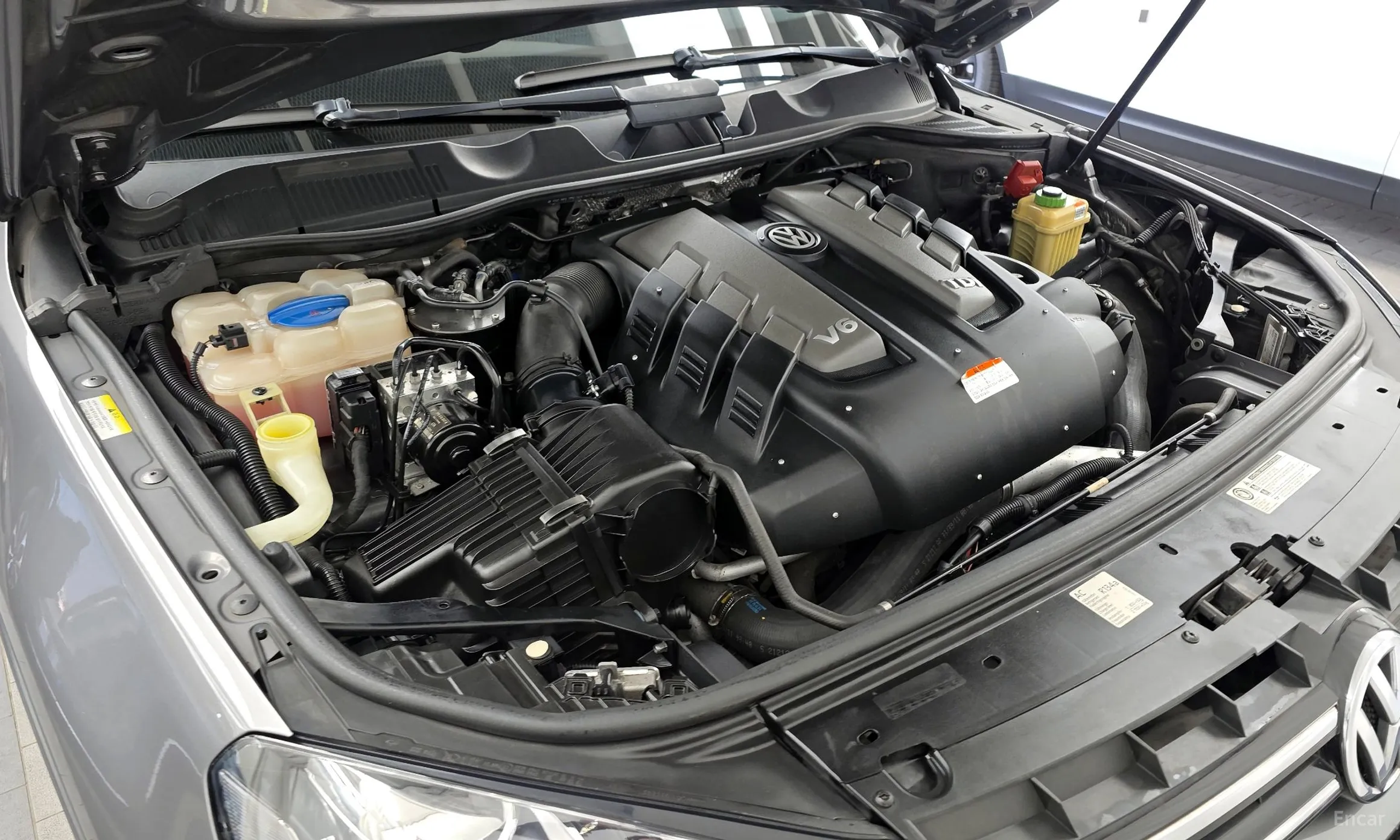 Volkswagen New Touareg превью 6