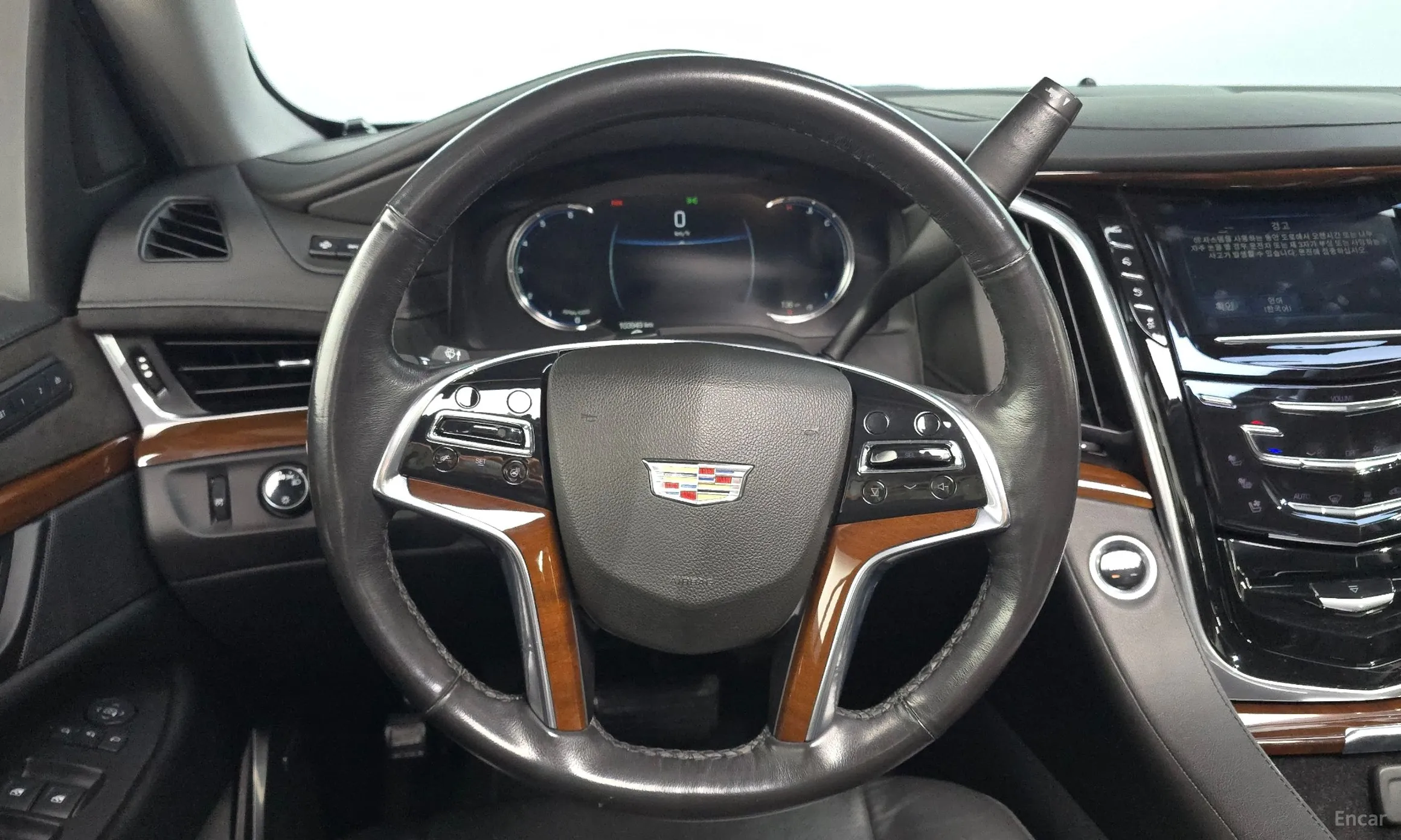 Cadillac Escalade превью 13