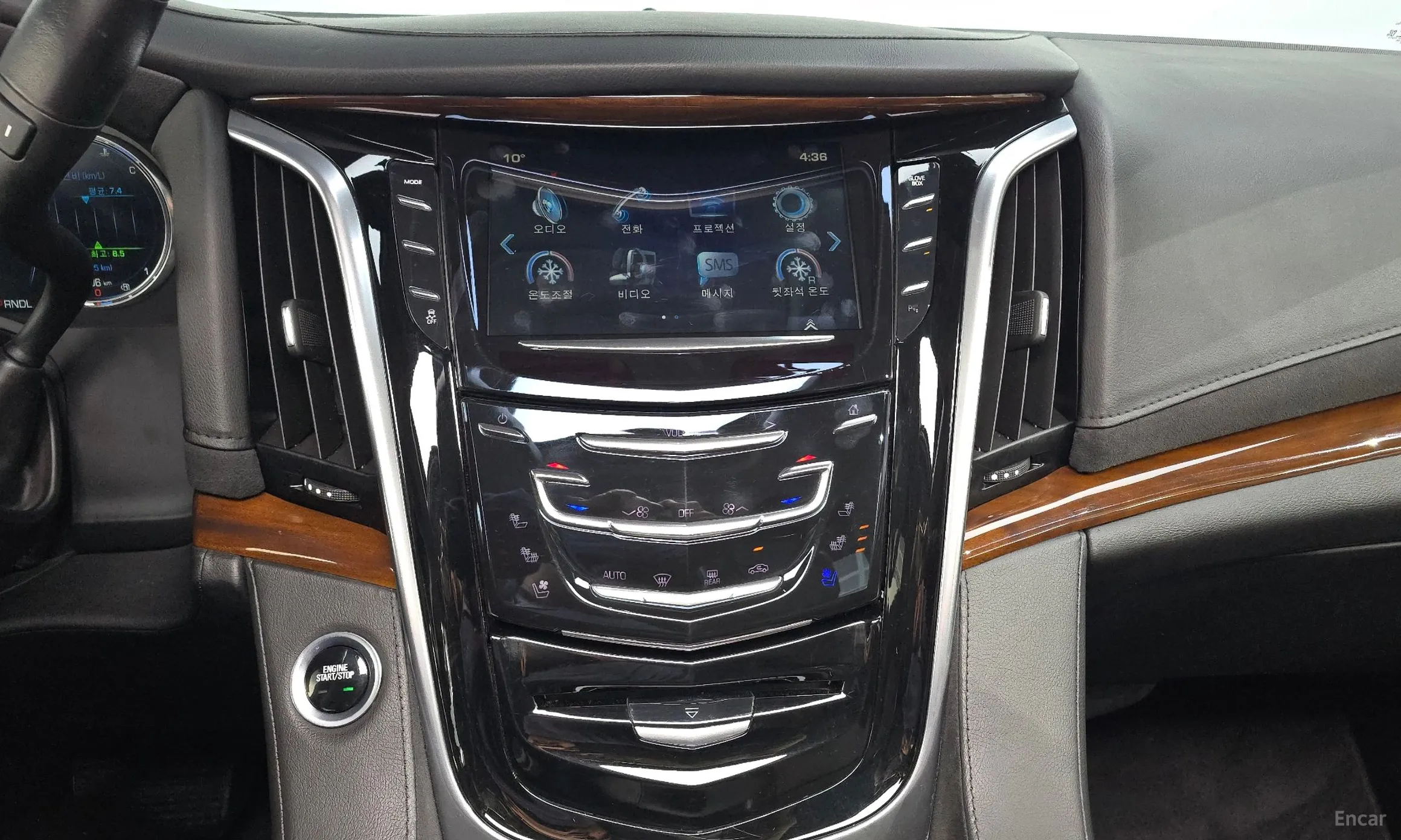 Cadillac Escalade превью 14