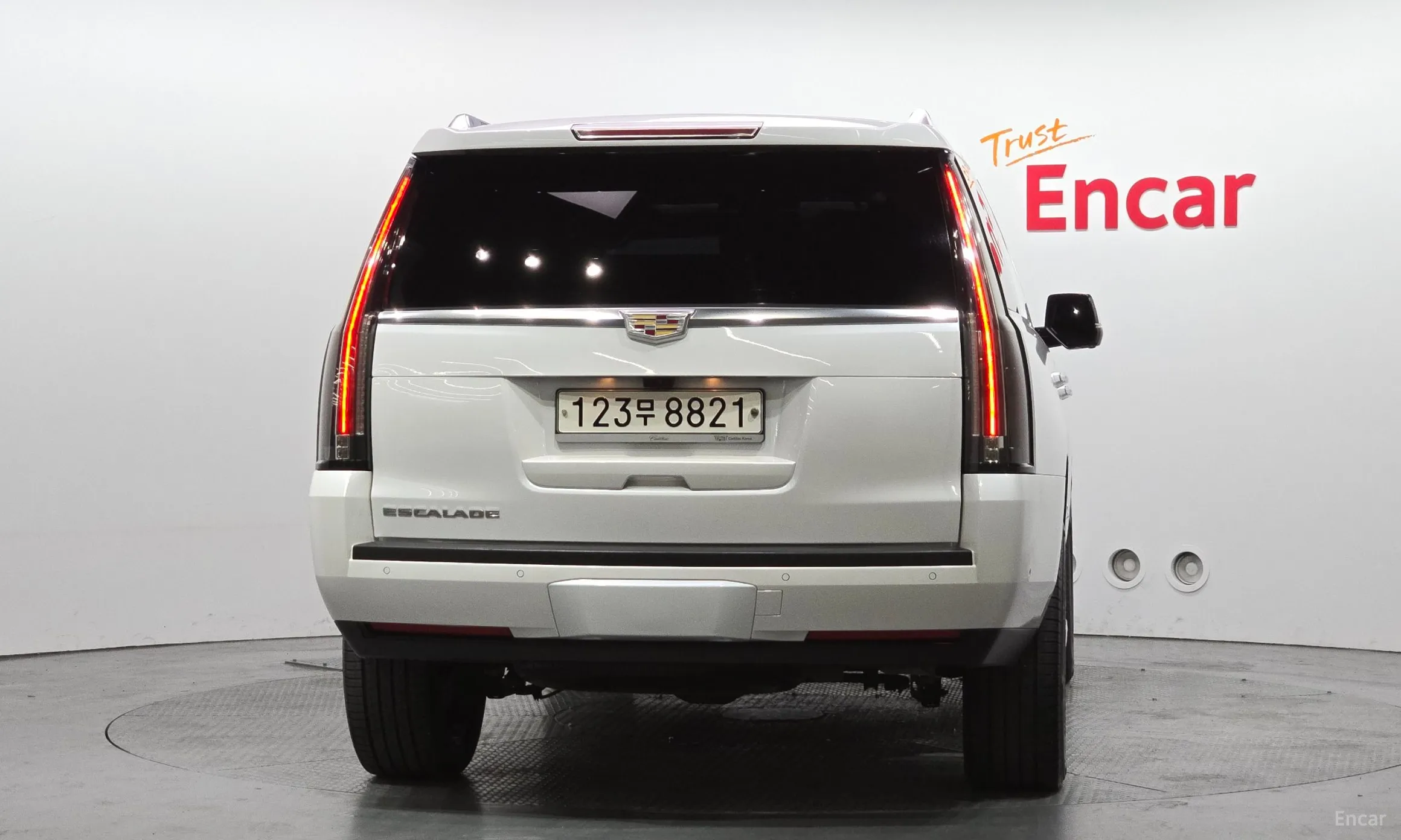 Cadillac Escalade превью 4