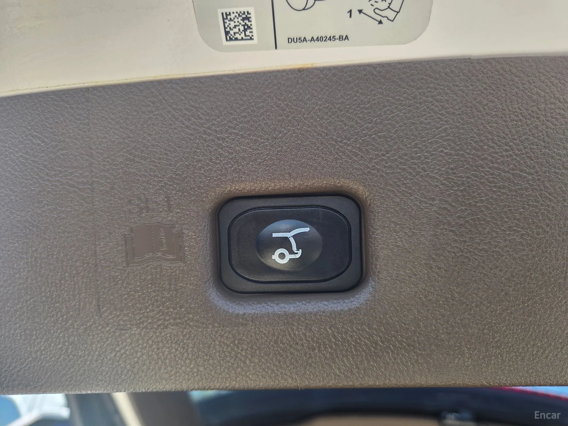 Lincoln MKX 2nd Generation превью 15