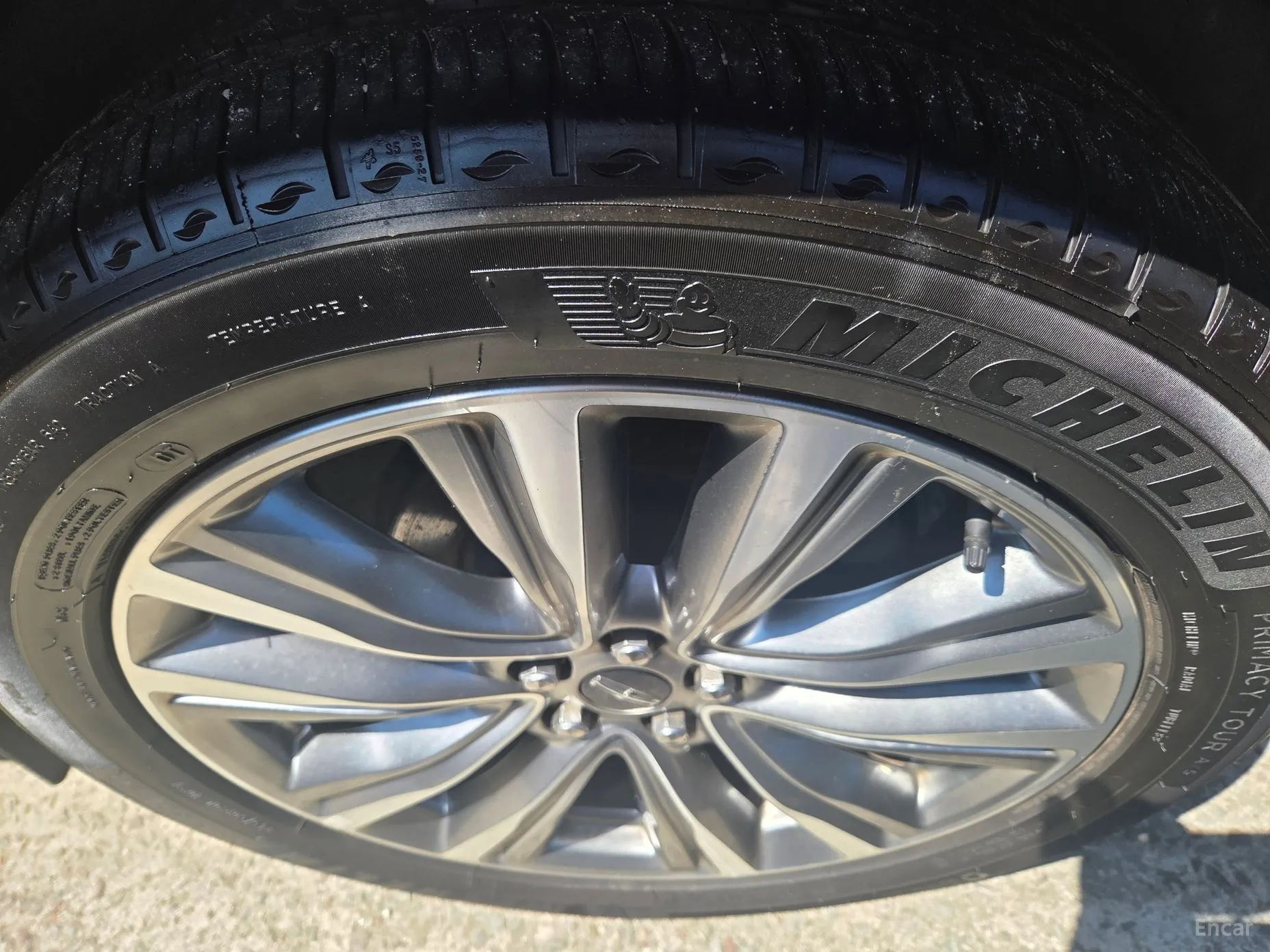 Lincoln MKX 2nd Generation превью 5