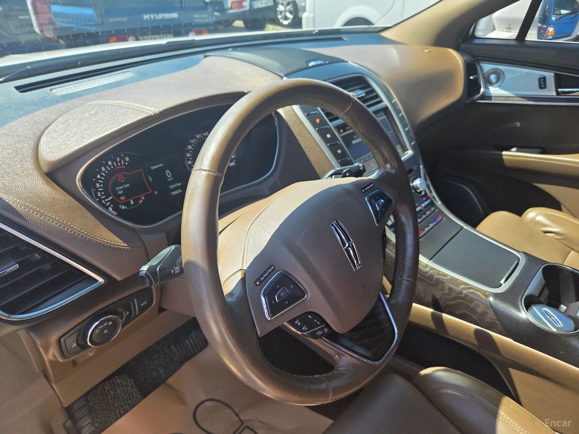 Lincoln MKX 2nd Generation превью 8