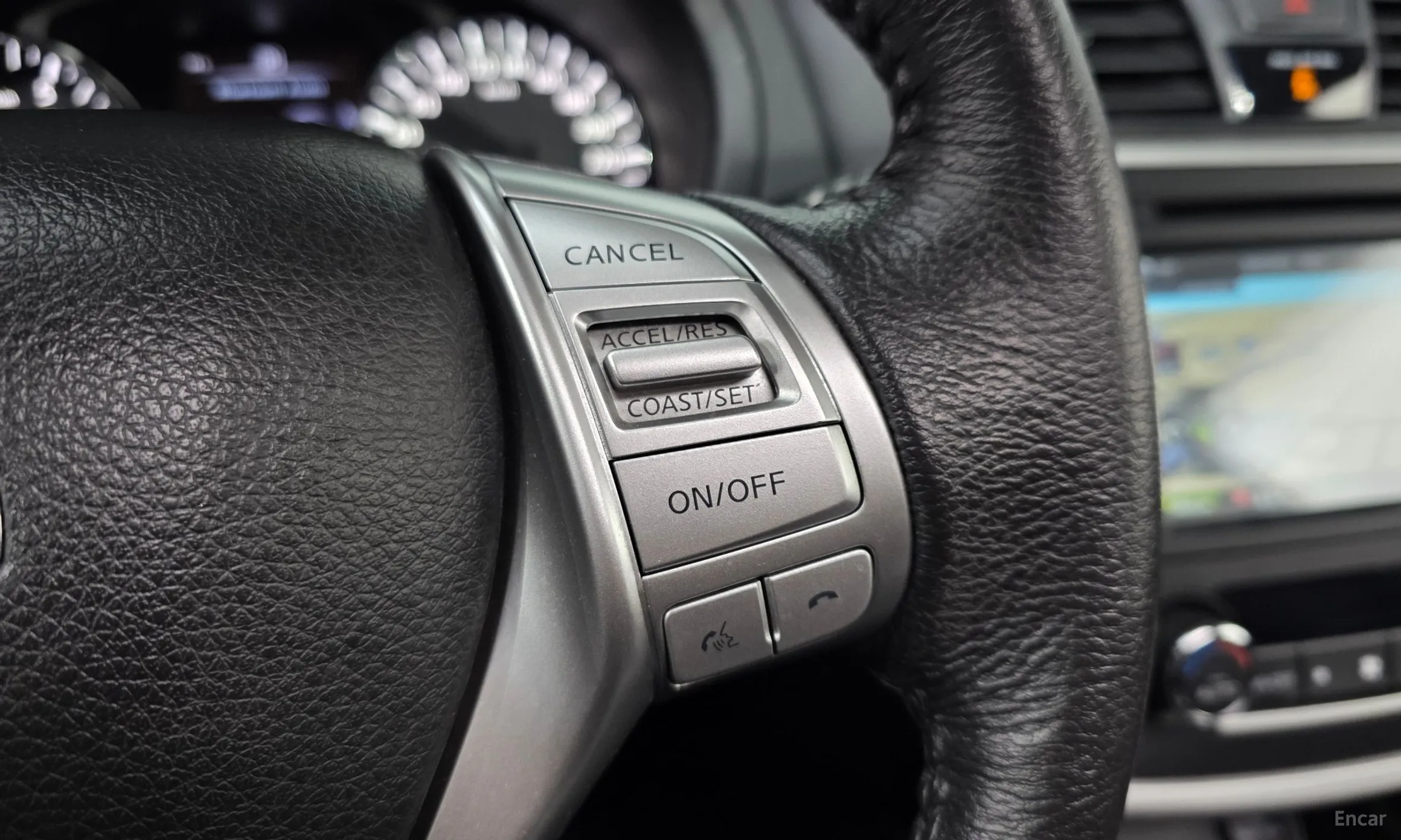 Nissan Altima превью 15