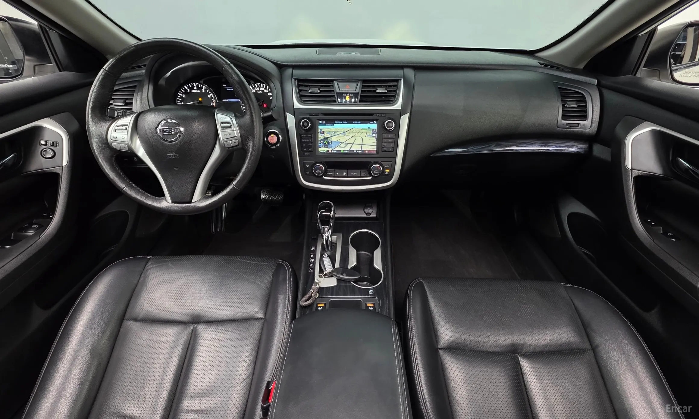 Nissan Altima превью 7