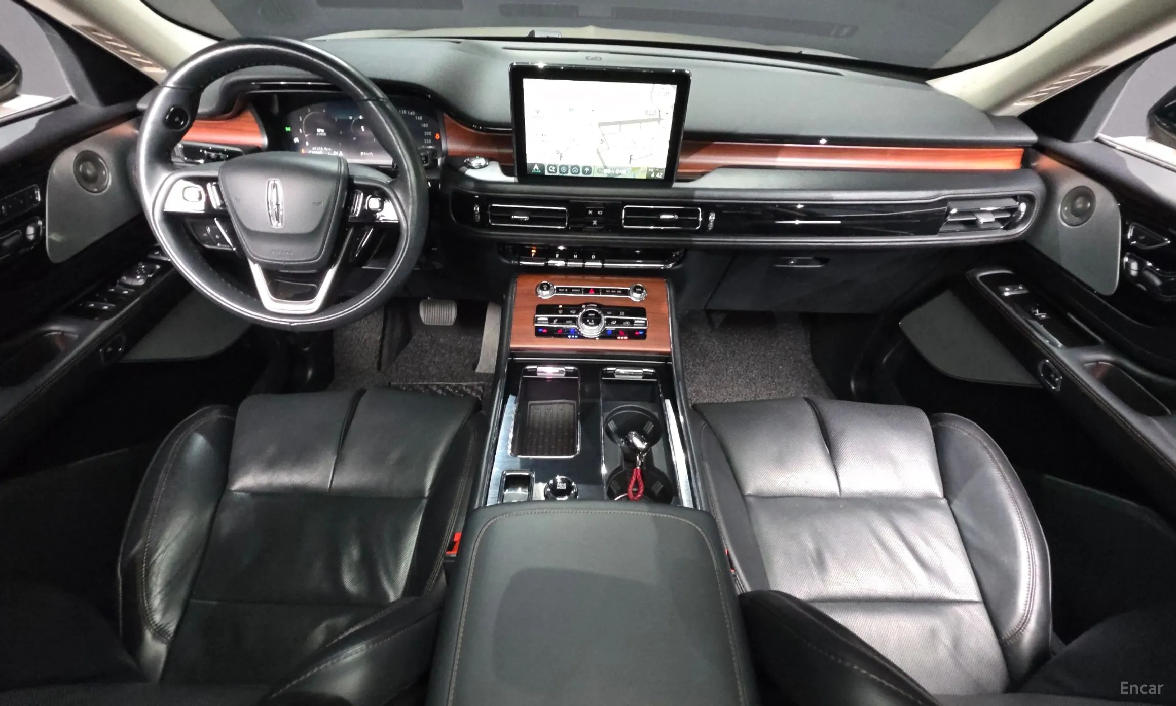 Lincoln Aviator 2nd Generation превью 7