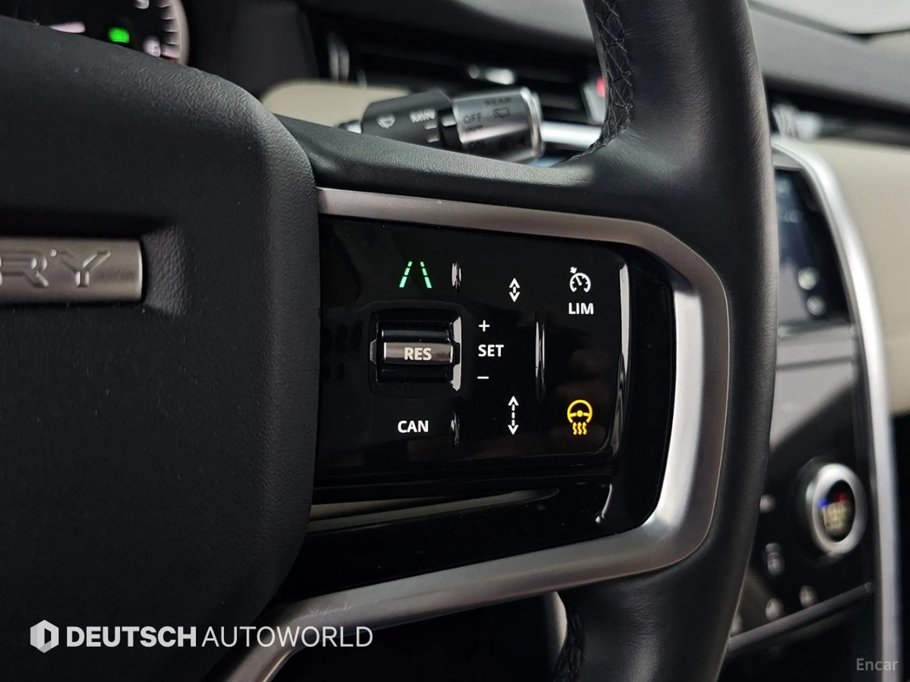 Land Rover Discovery Sports превью 17