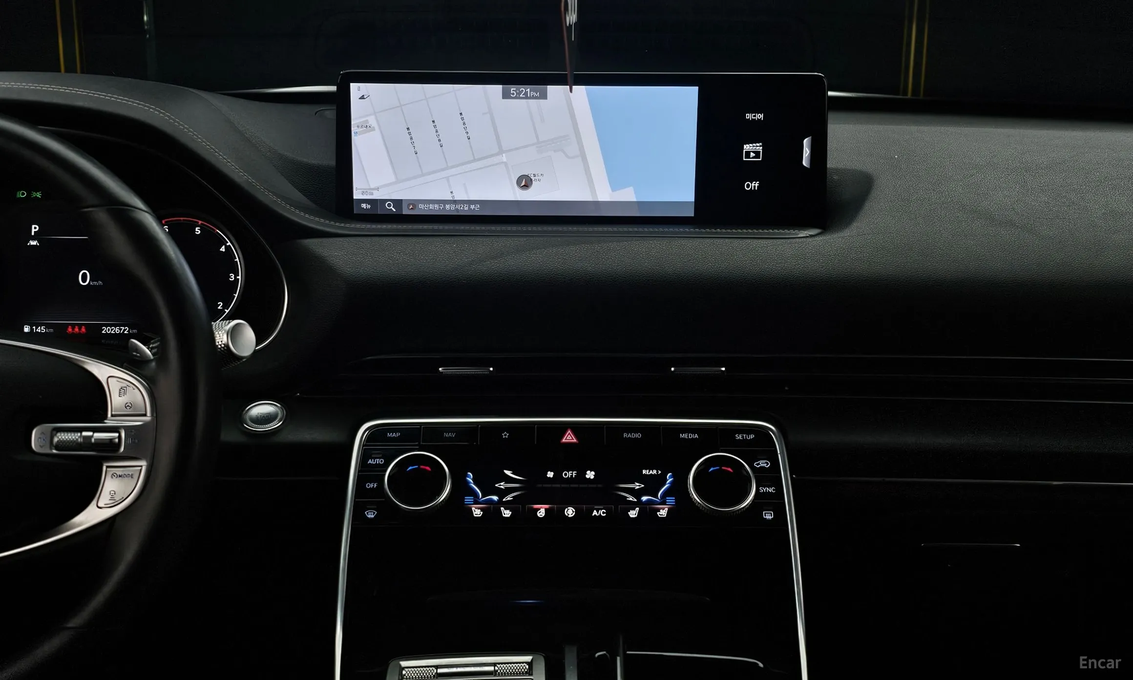 Genesis GV80 превью 12