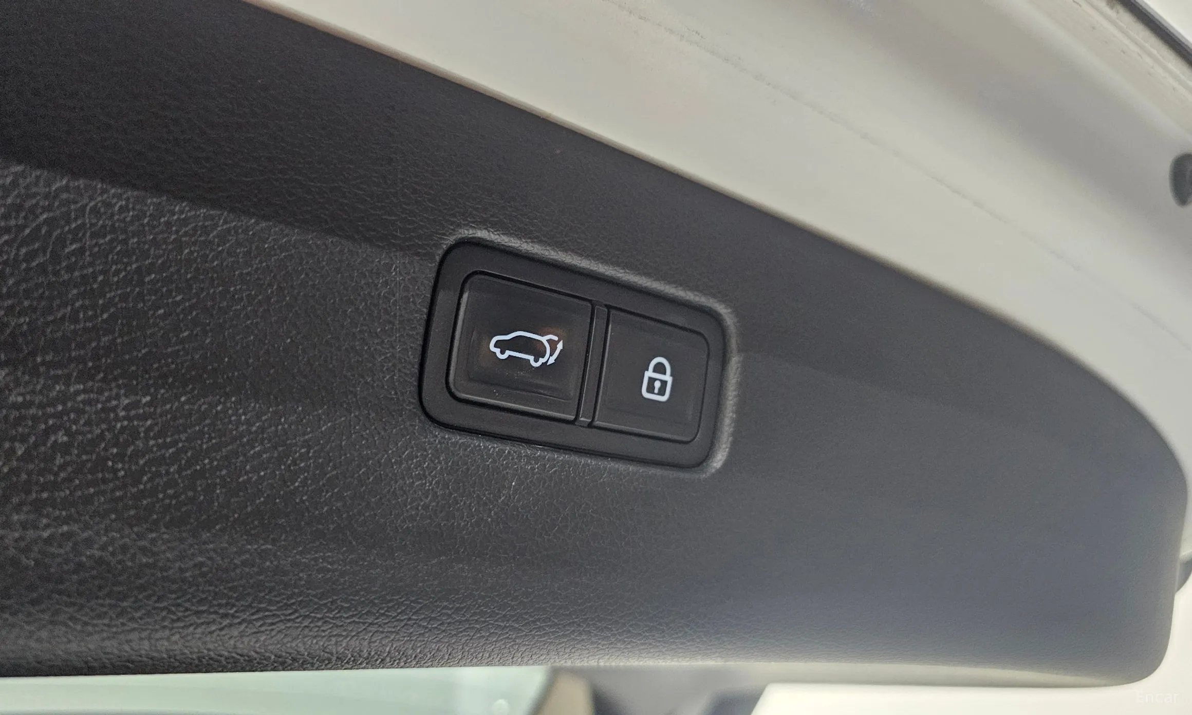 Genesis GV80 превью 15