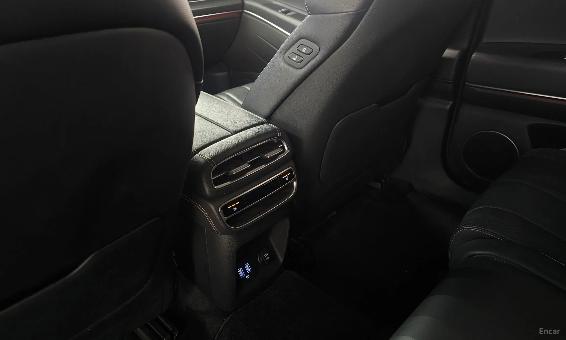 Genesis GV80 превью 16