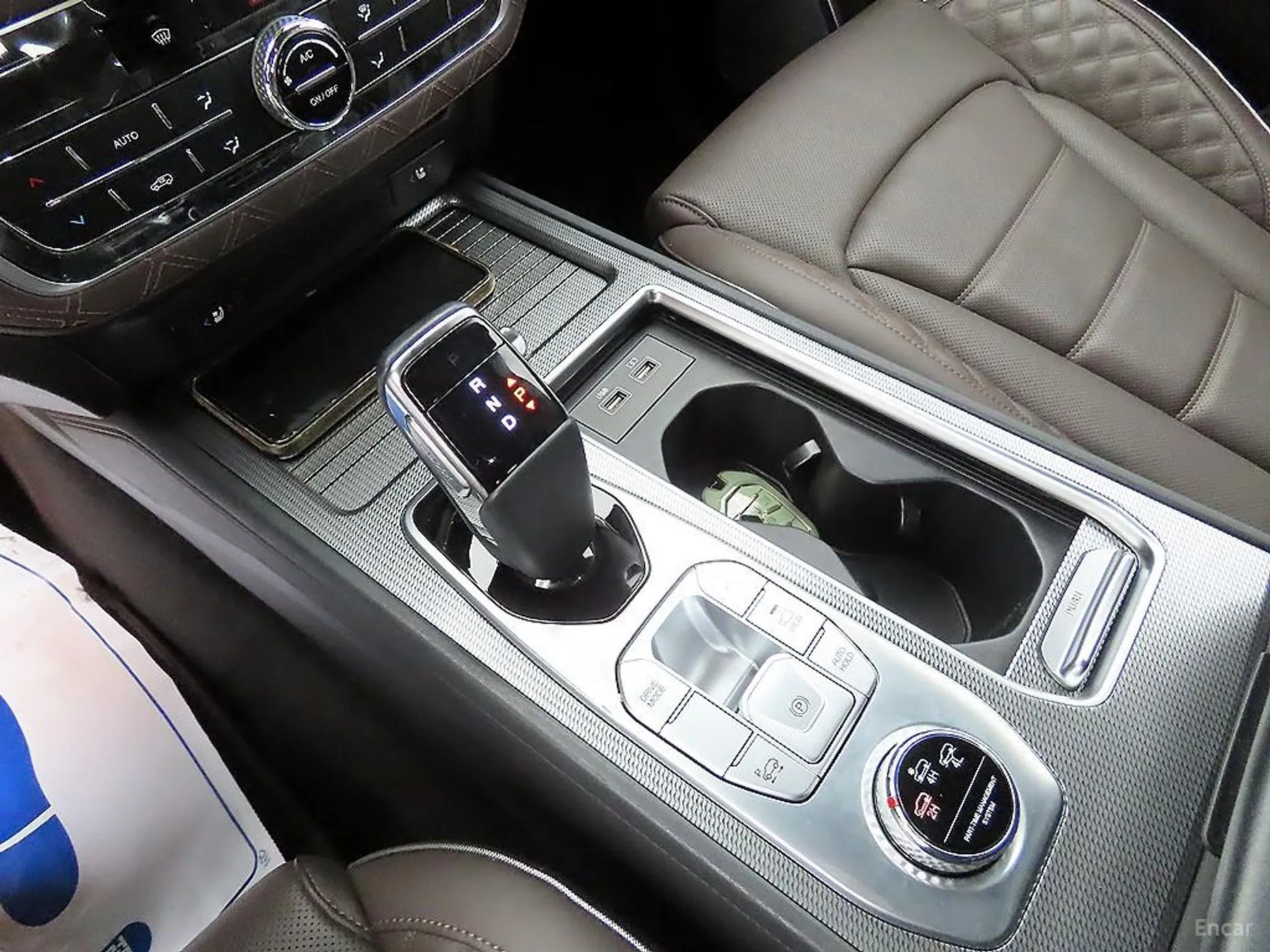KG Mobility (SsangYong) Rexton превью 10