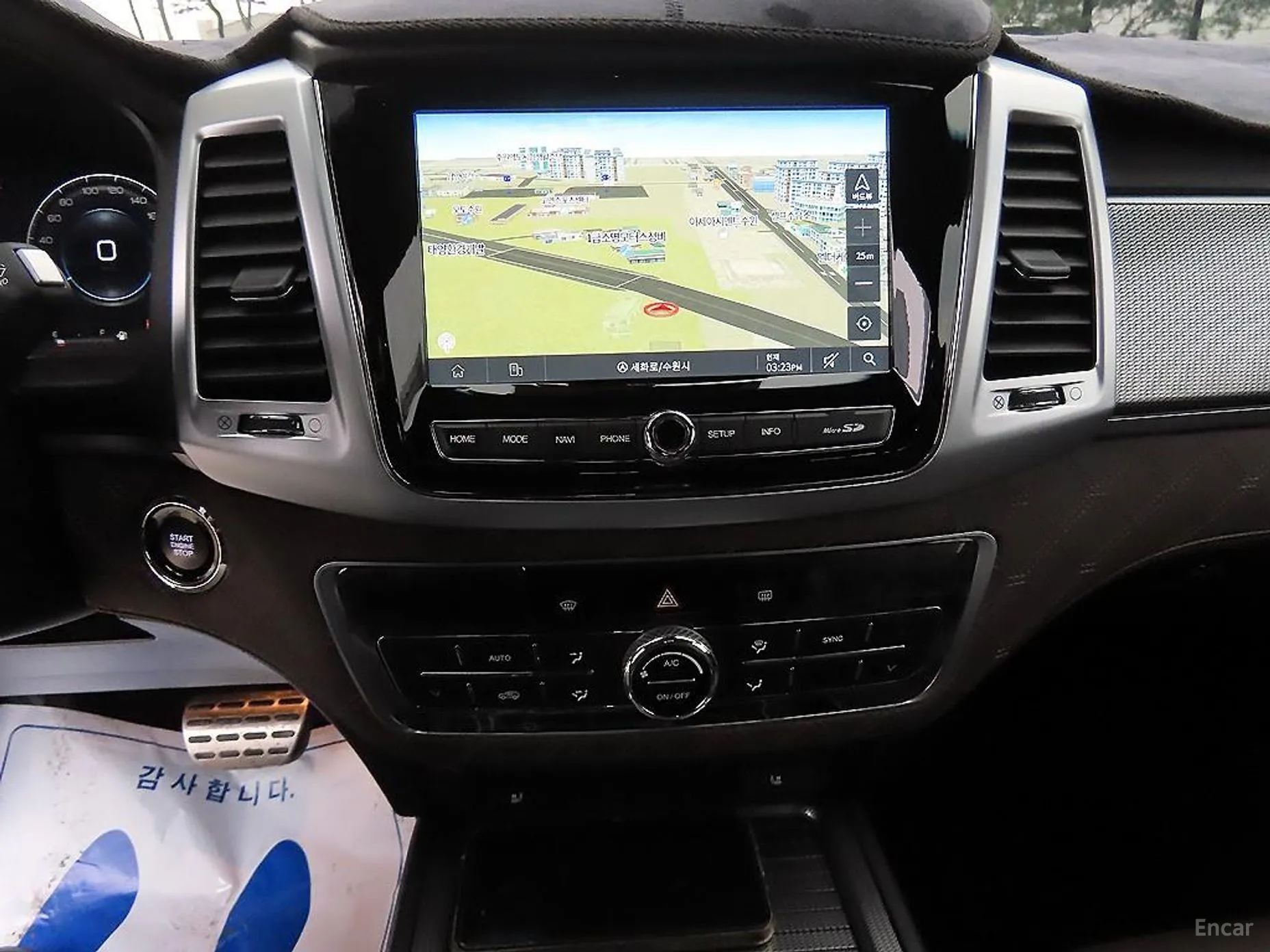 KG Mobility (SsangYong) Rexton превью 11