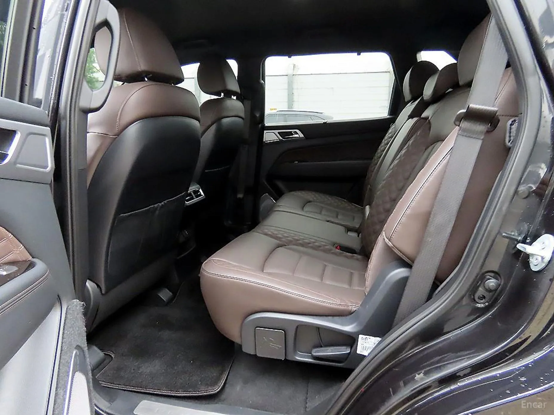 KG Mobility (SsangYong) Rexton превью 6