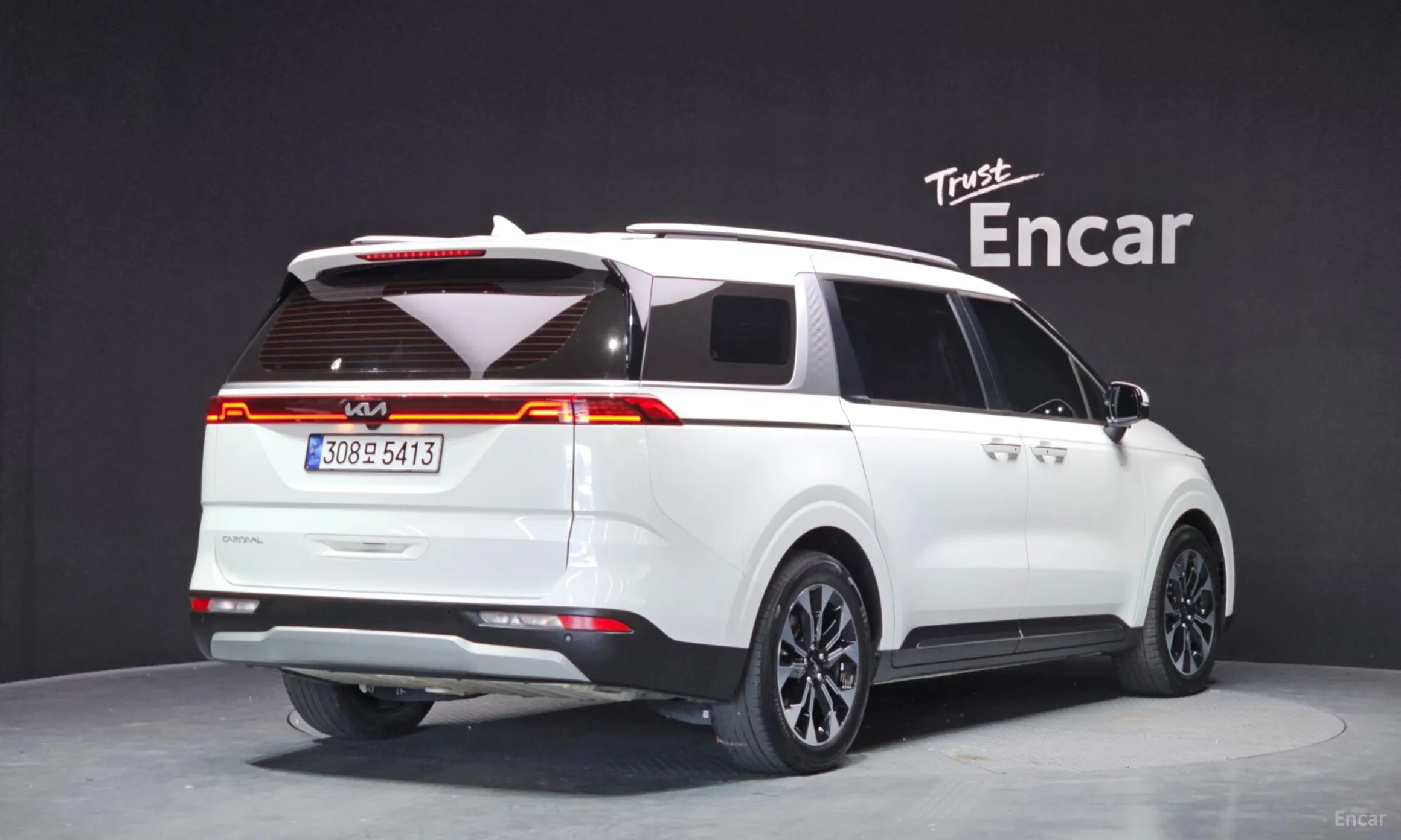 Kia Carnival Gen 4 превью 2