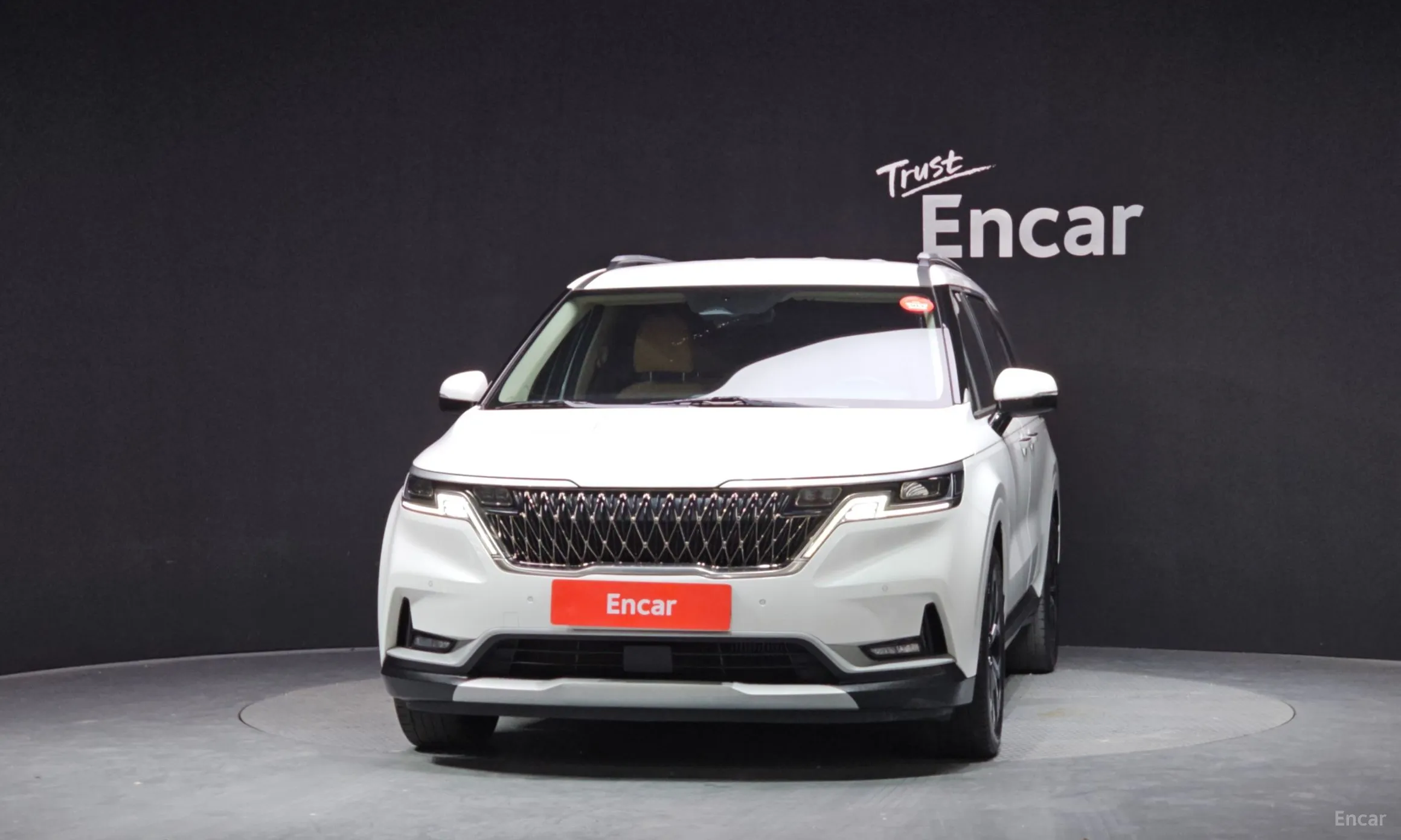Kia Carnival Gen 4 превью 3