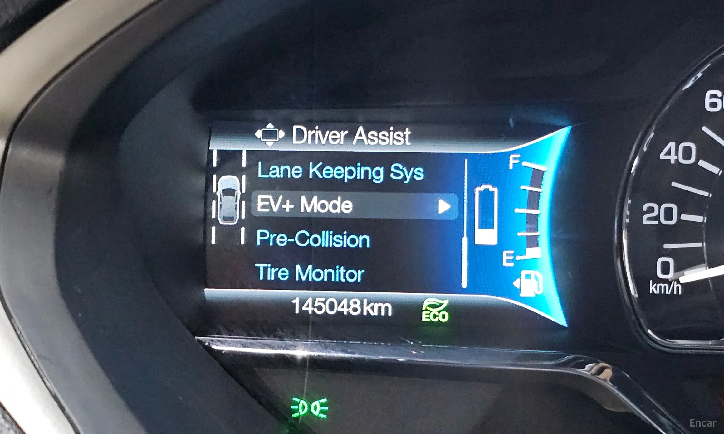 Lincoln New MKZ превью 14