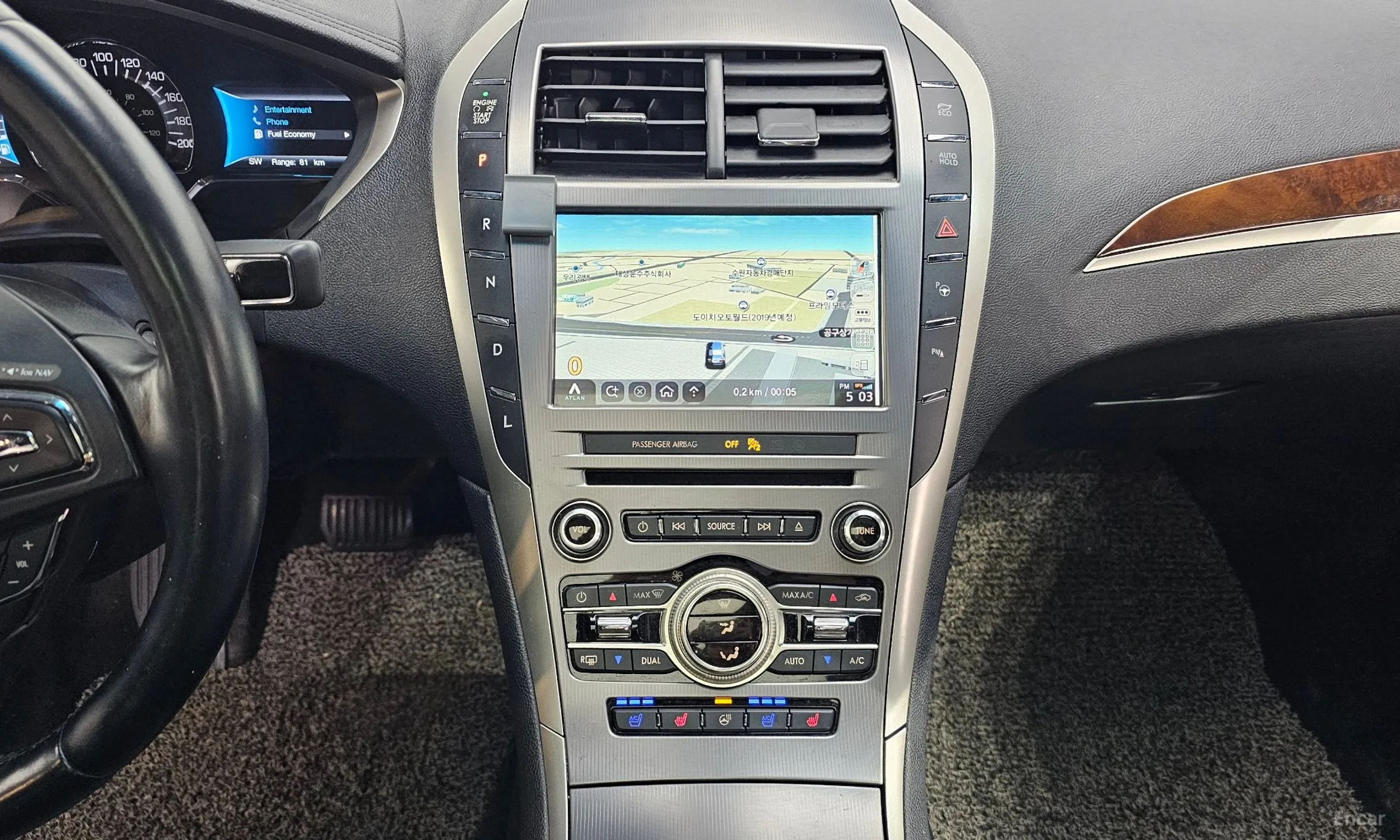 Lincoln New MKZ превью 15