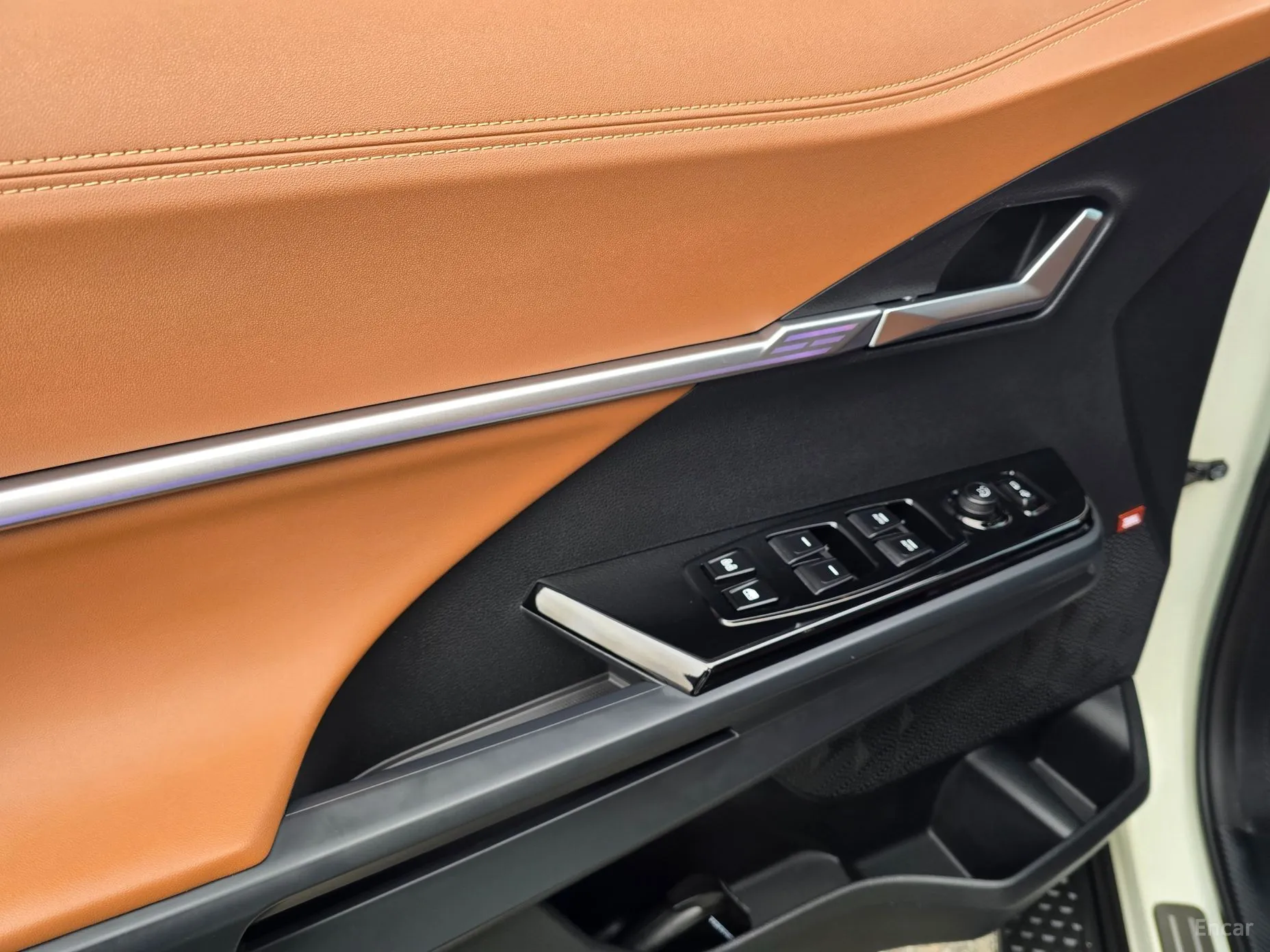 KG Mobility (SsangYong) Torres превью 18