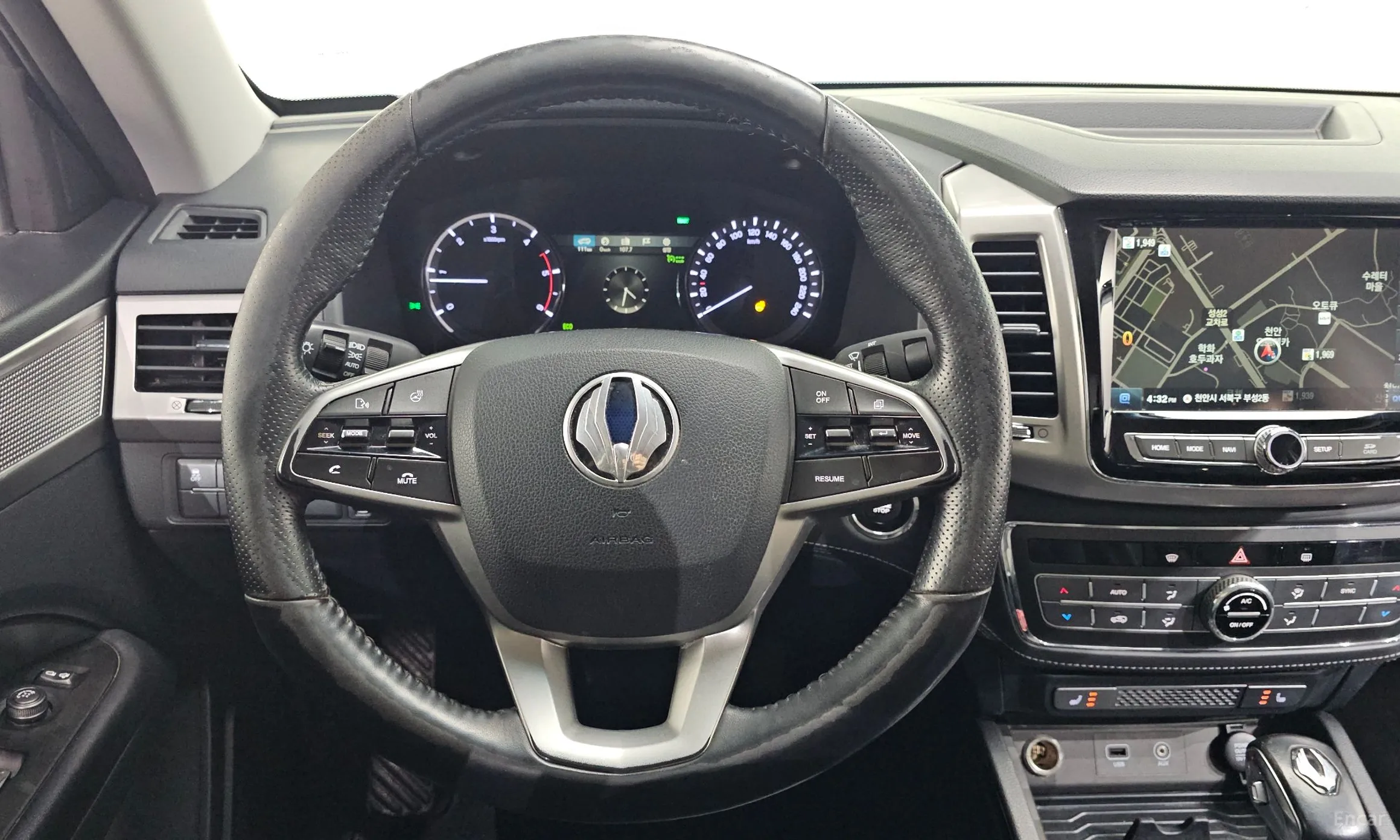 KG Mobility (SsangYong) Rexton Sports превью 14