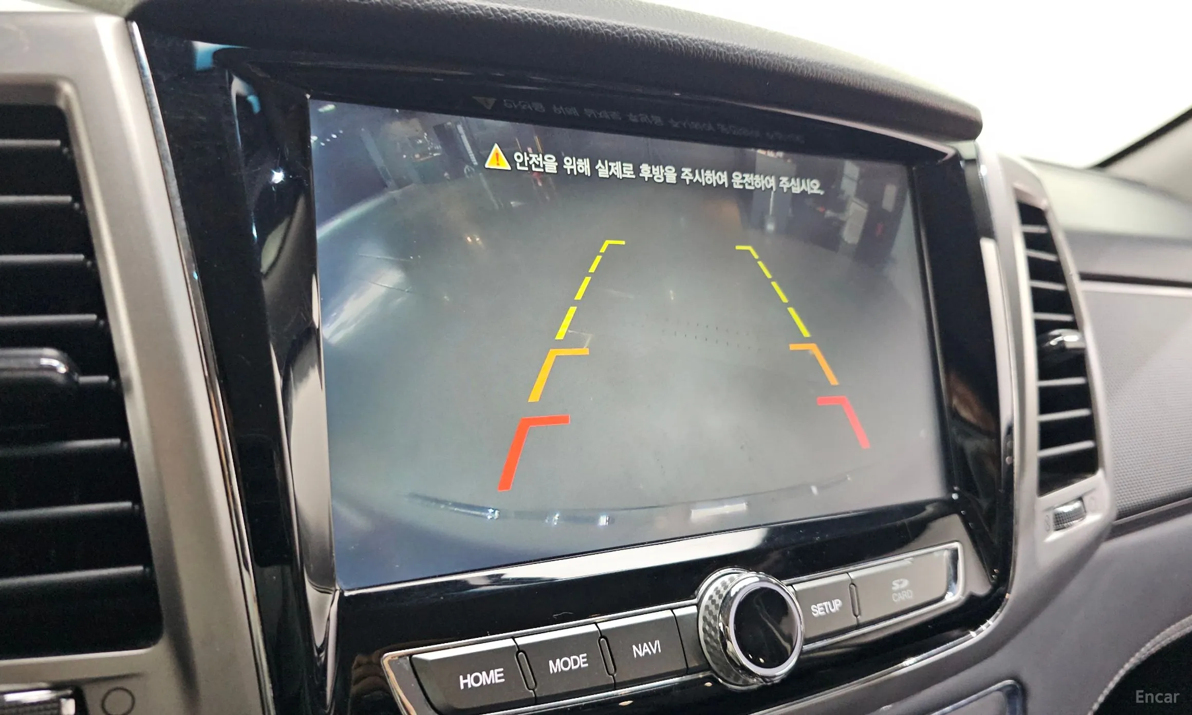 KG Mobility (SsangYong) Rexton Sports превью 15