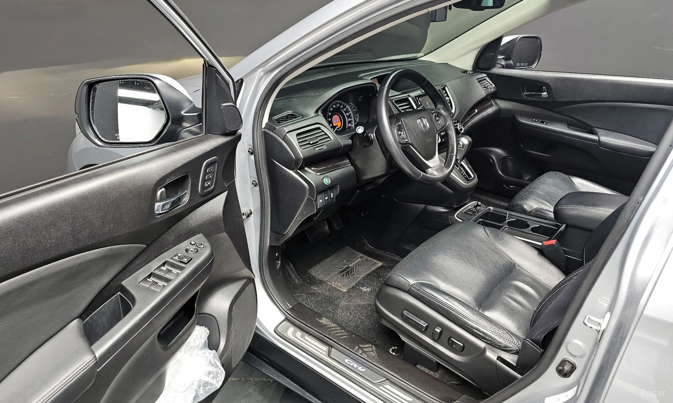 Honda New CR-V превью 12