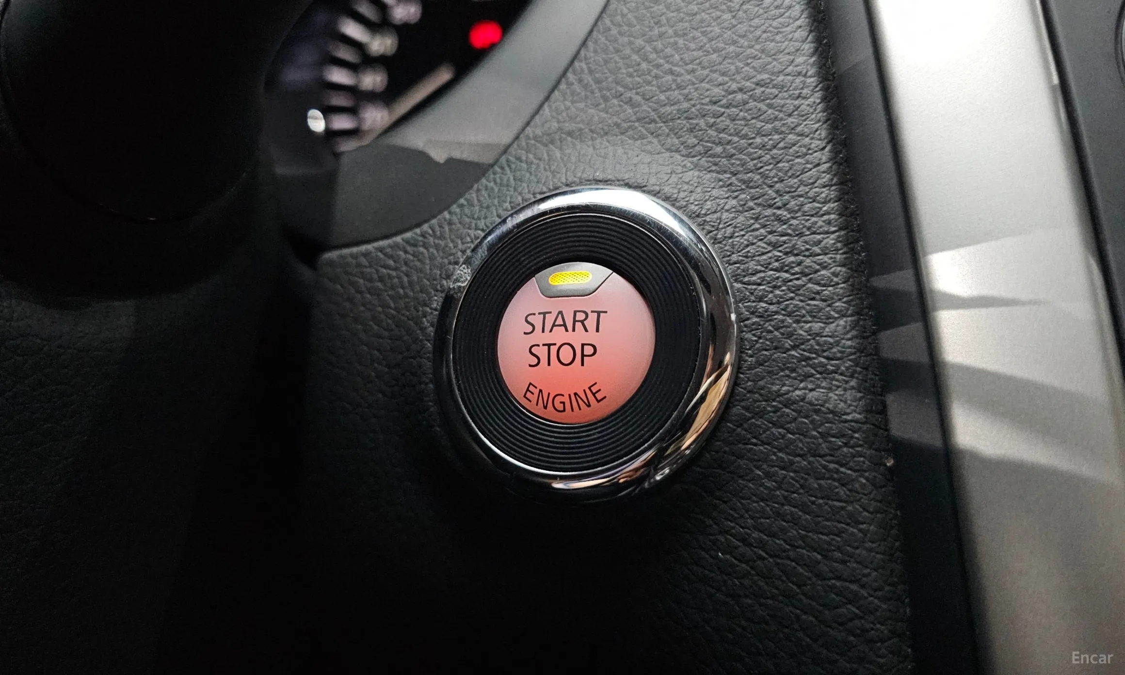 Nissan Altima превью 19