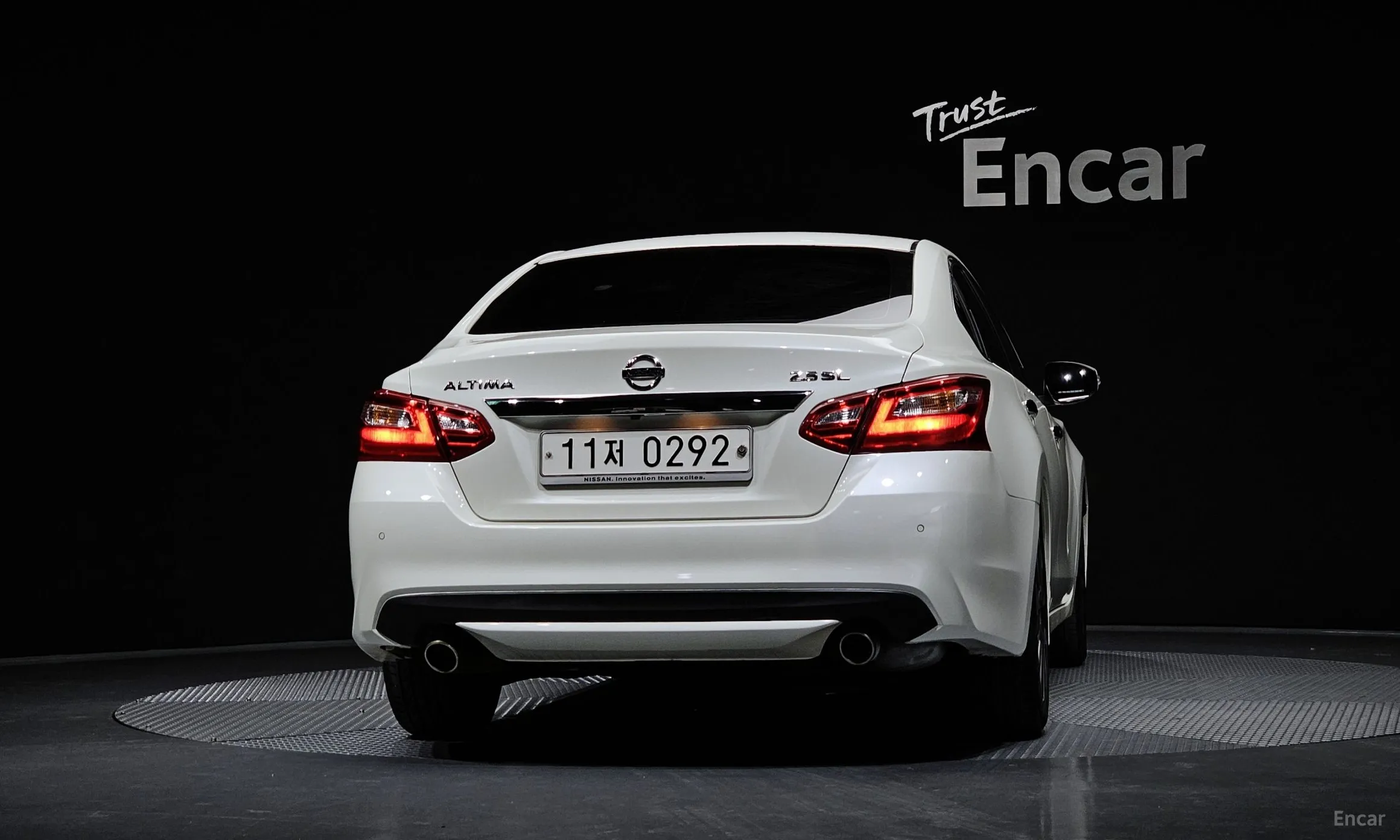 Nissan Altima превью 4