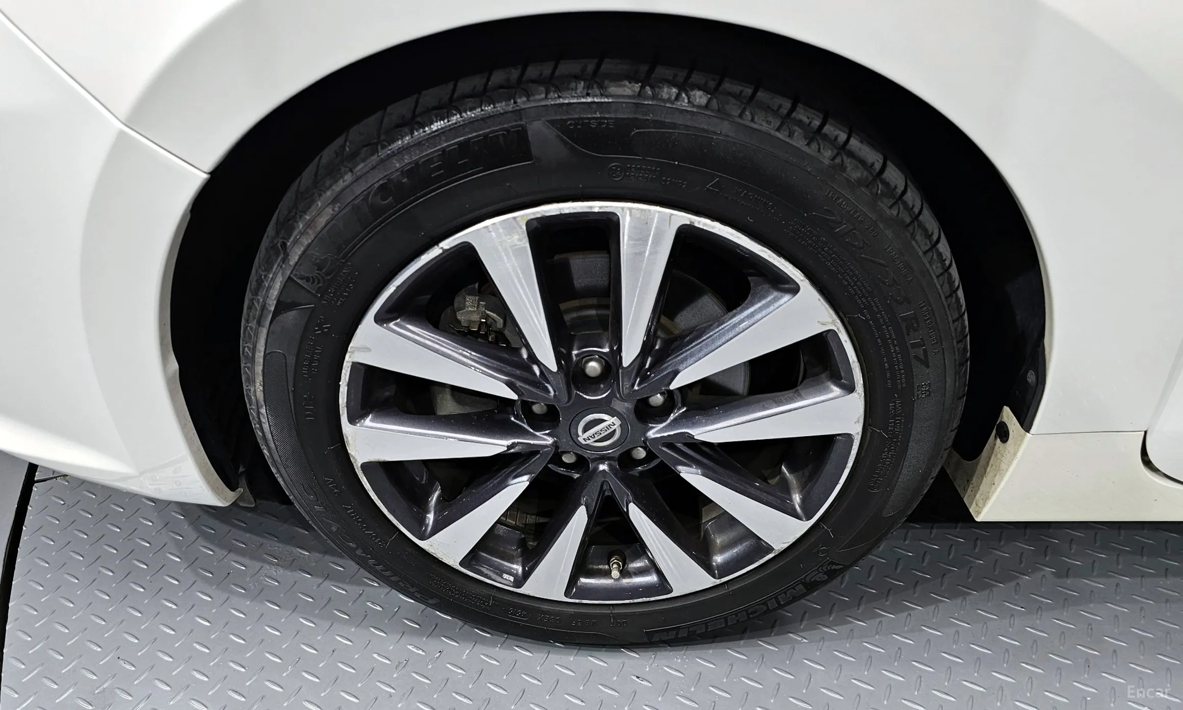Nissan Altima превью 5