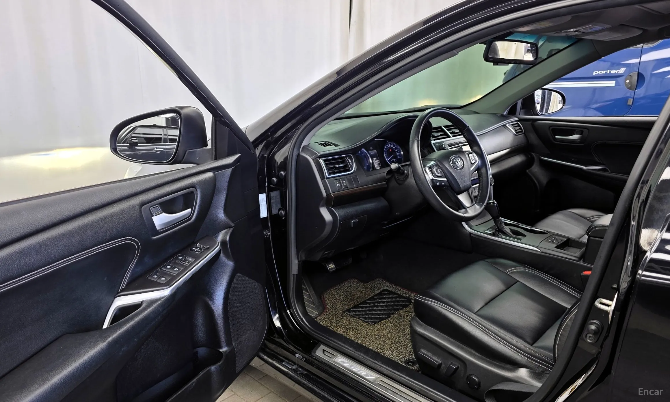 Toyota New Camry превью 10