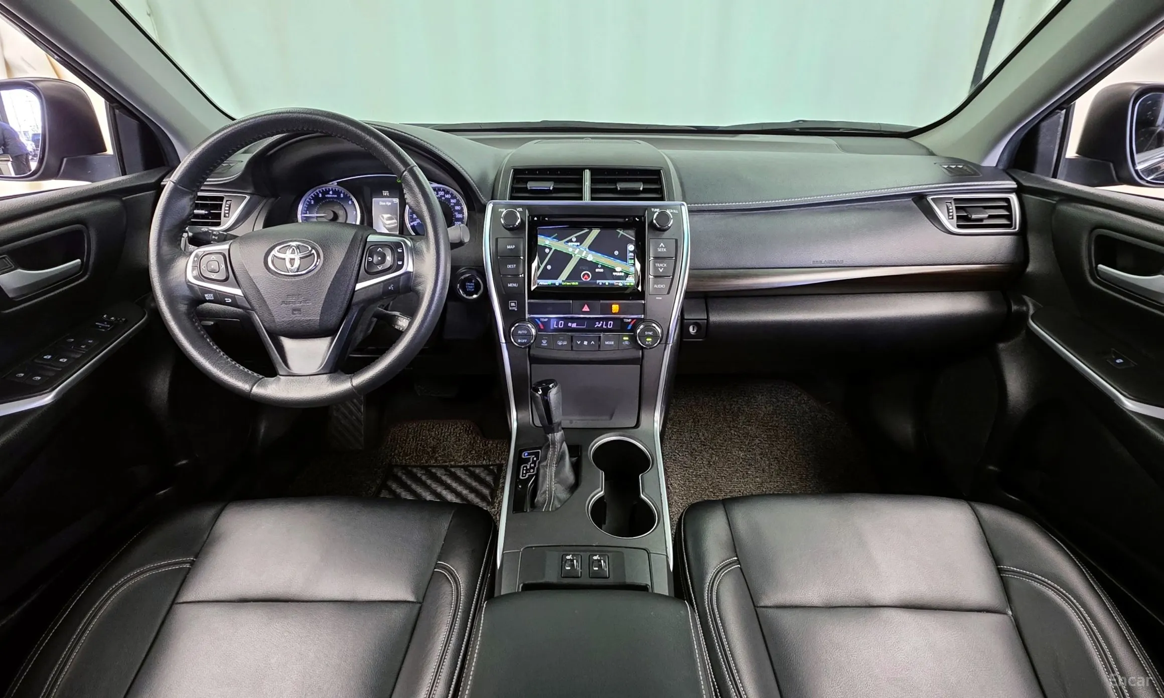 Toyota New Camry превью 7