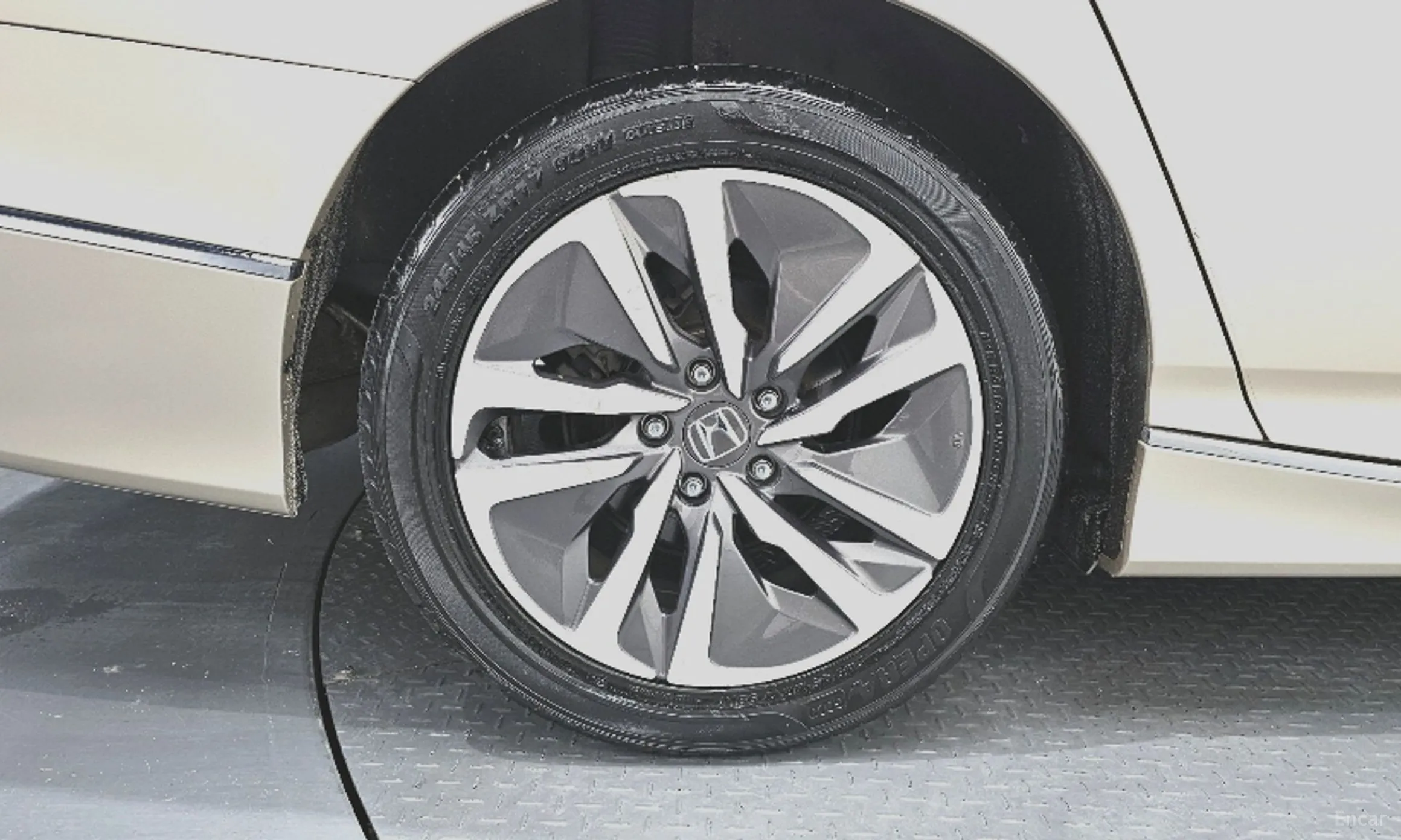 Honda Accord 10th Generation превью 5