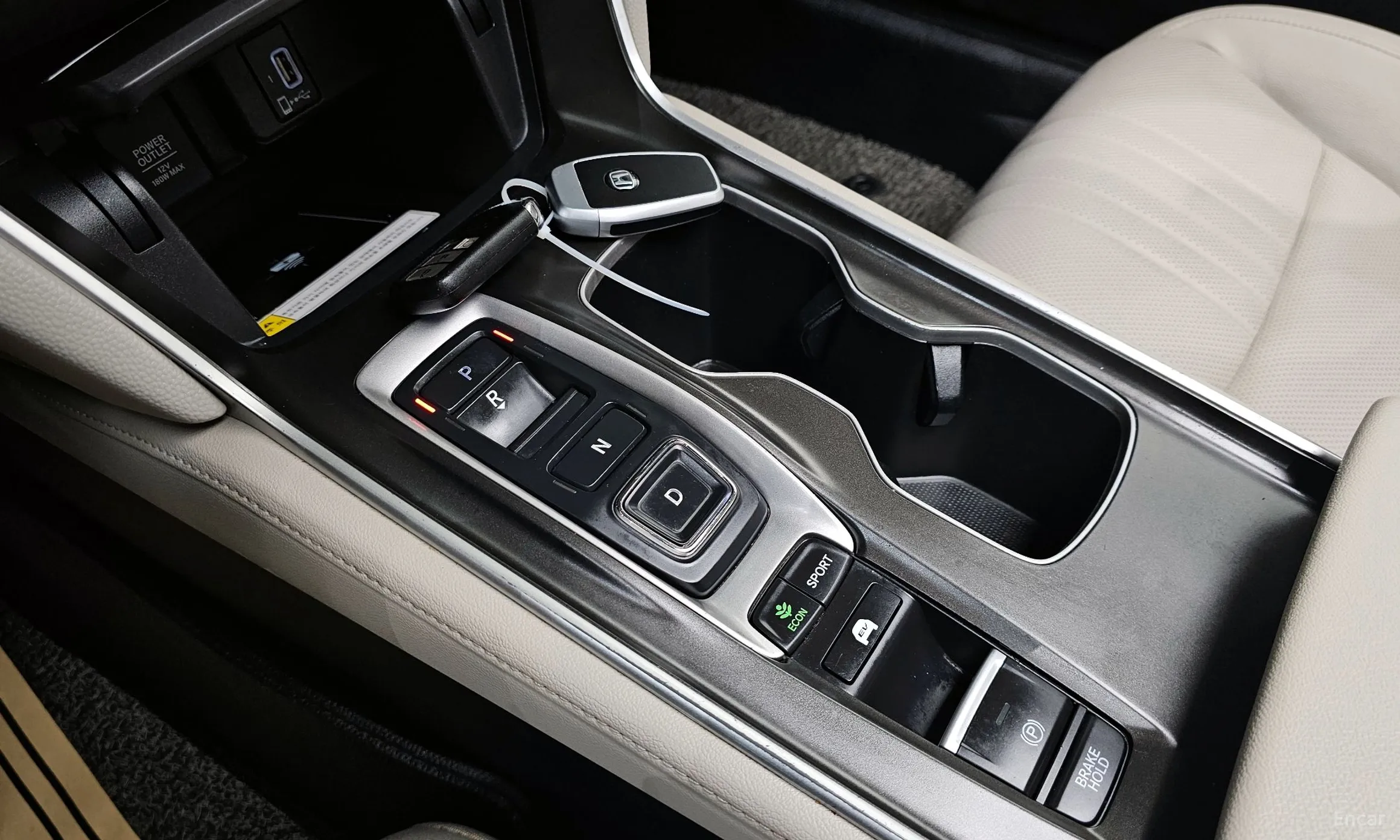 Honda Accord 10th Generation превью 9