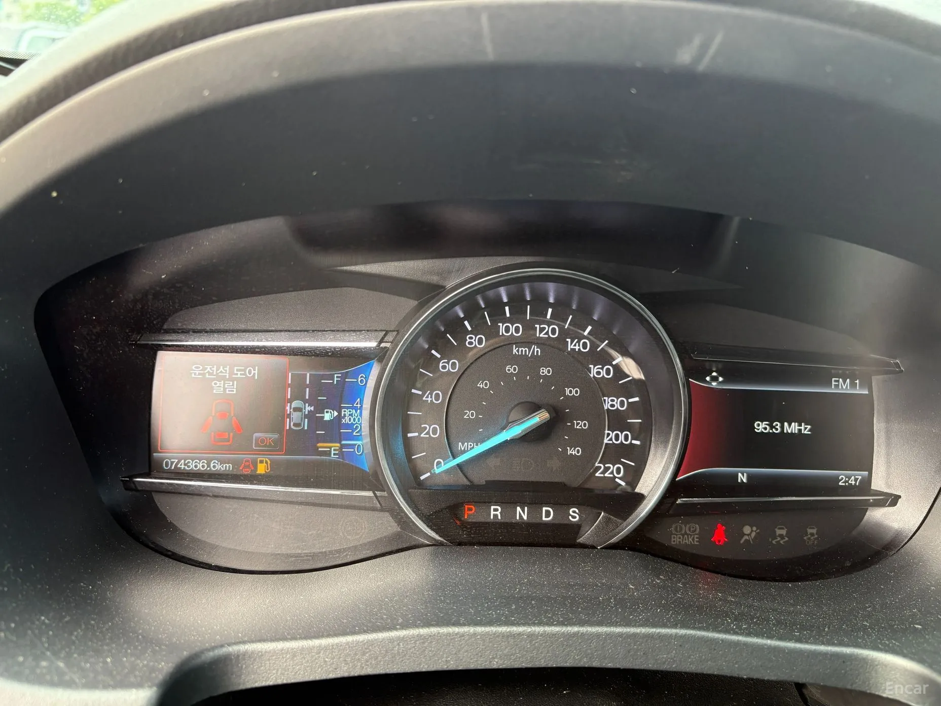 Ford Explorer превью 8