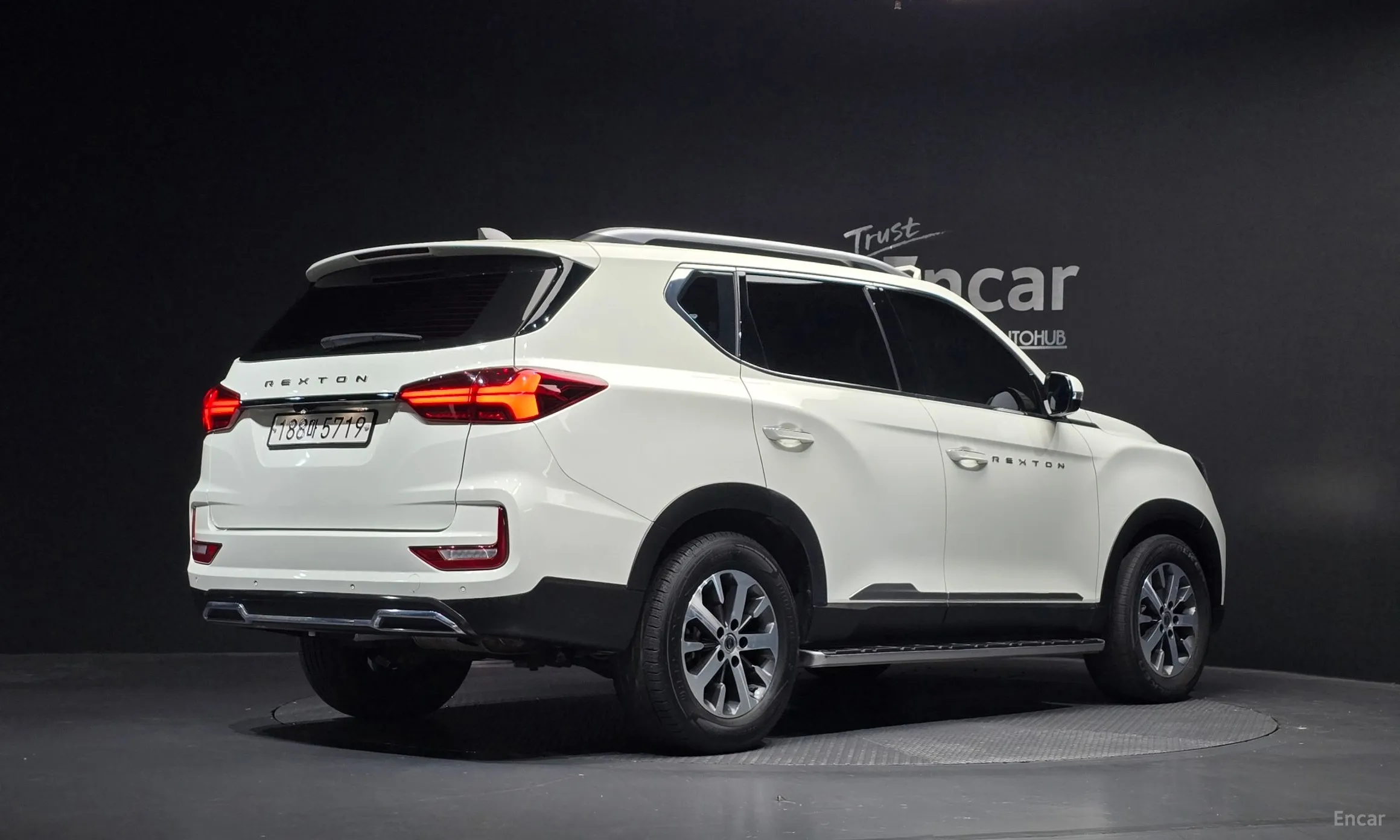 KG Mobility (SsangYong) Rexton превью 2