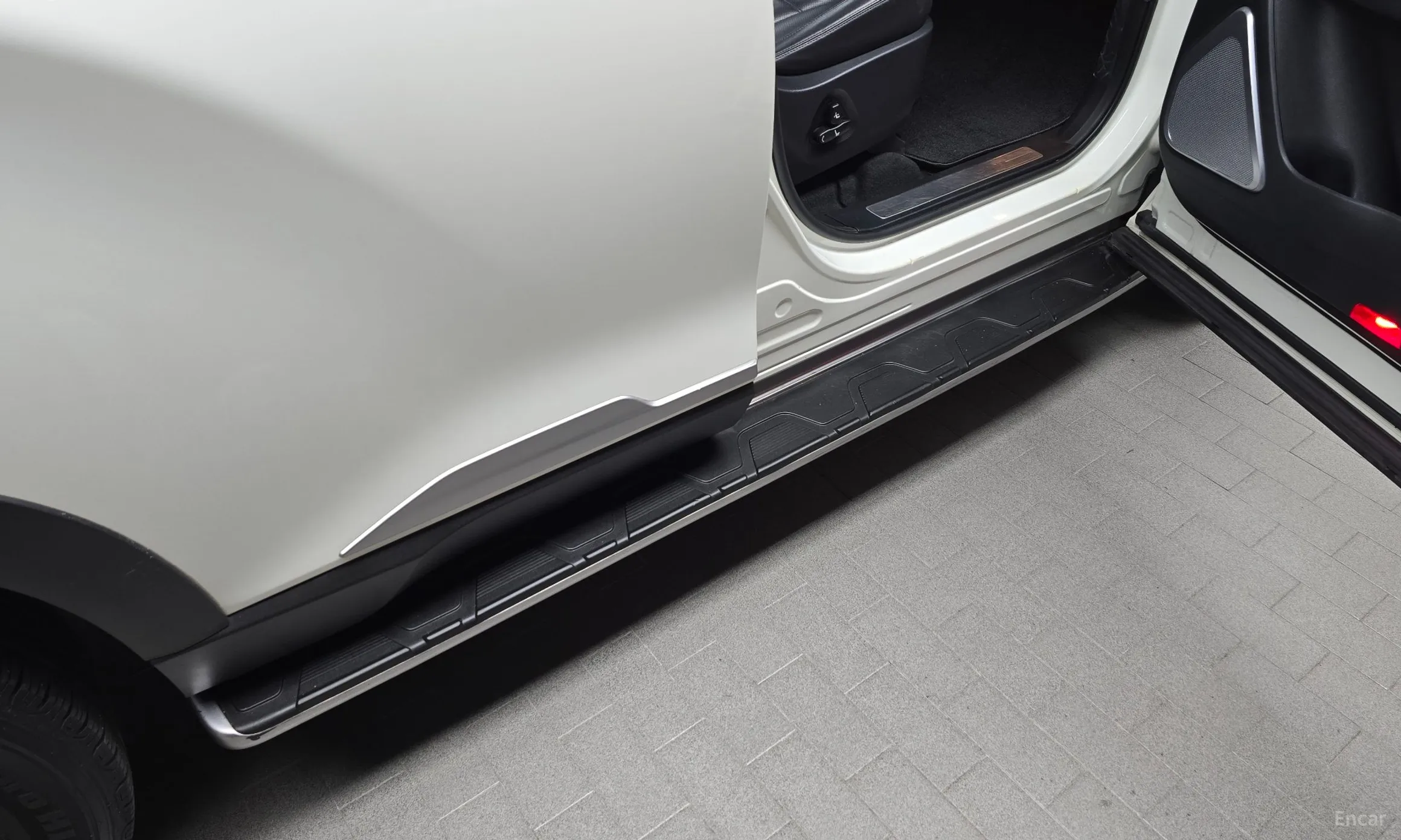 KG Mobility (SsangYong) Rexton превью 18