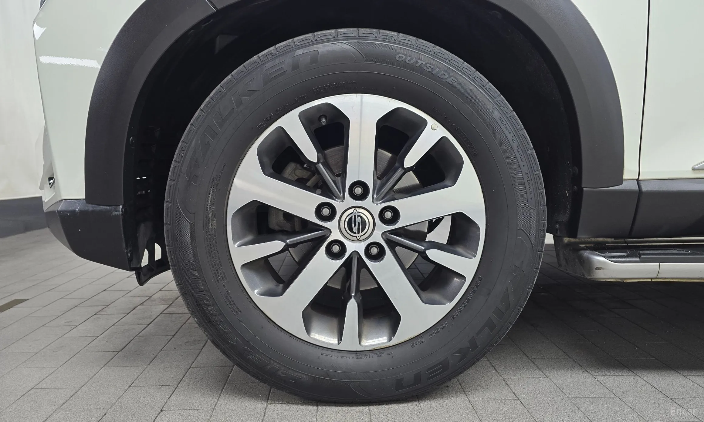 KG Mobility (SsangYong) Rexton превью 5