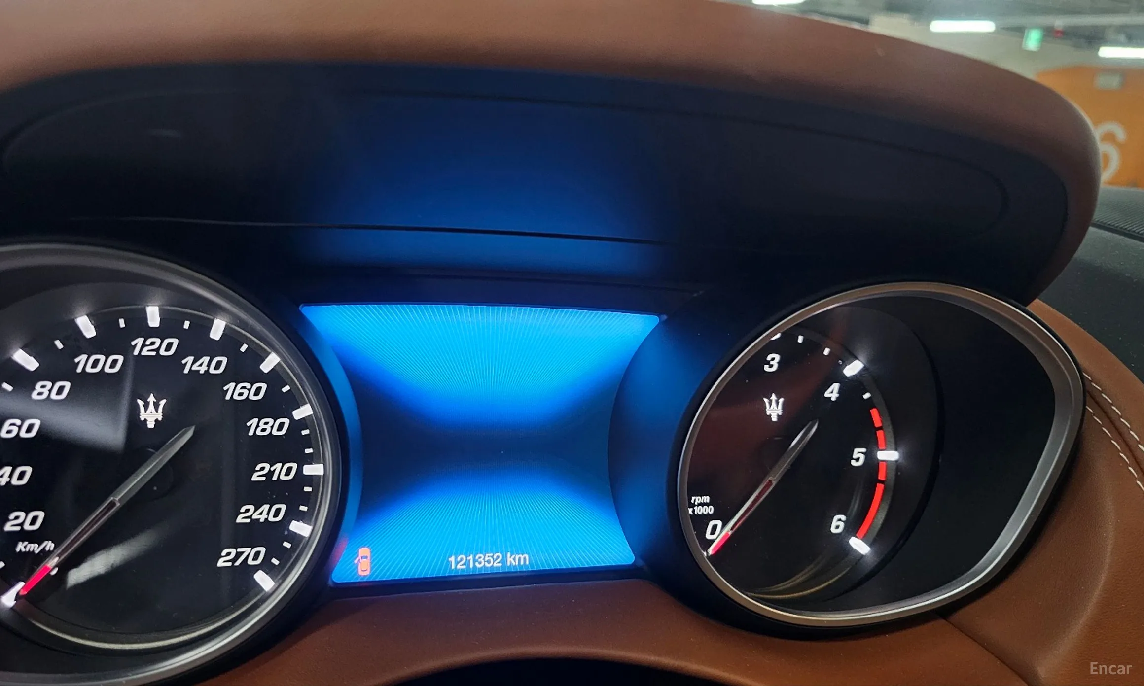 Maserati Levante превью 5