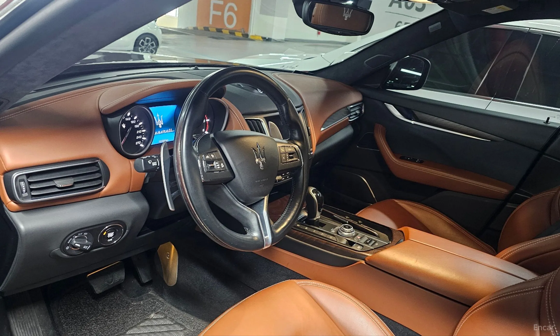 Maserati Levante превью 7