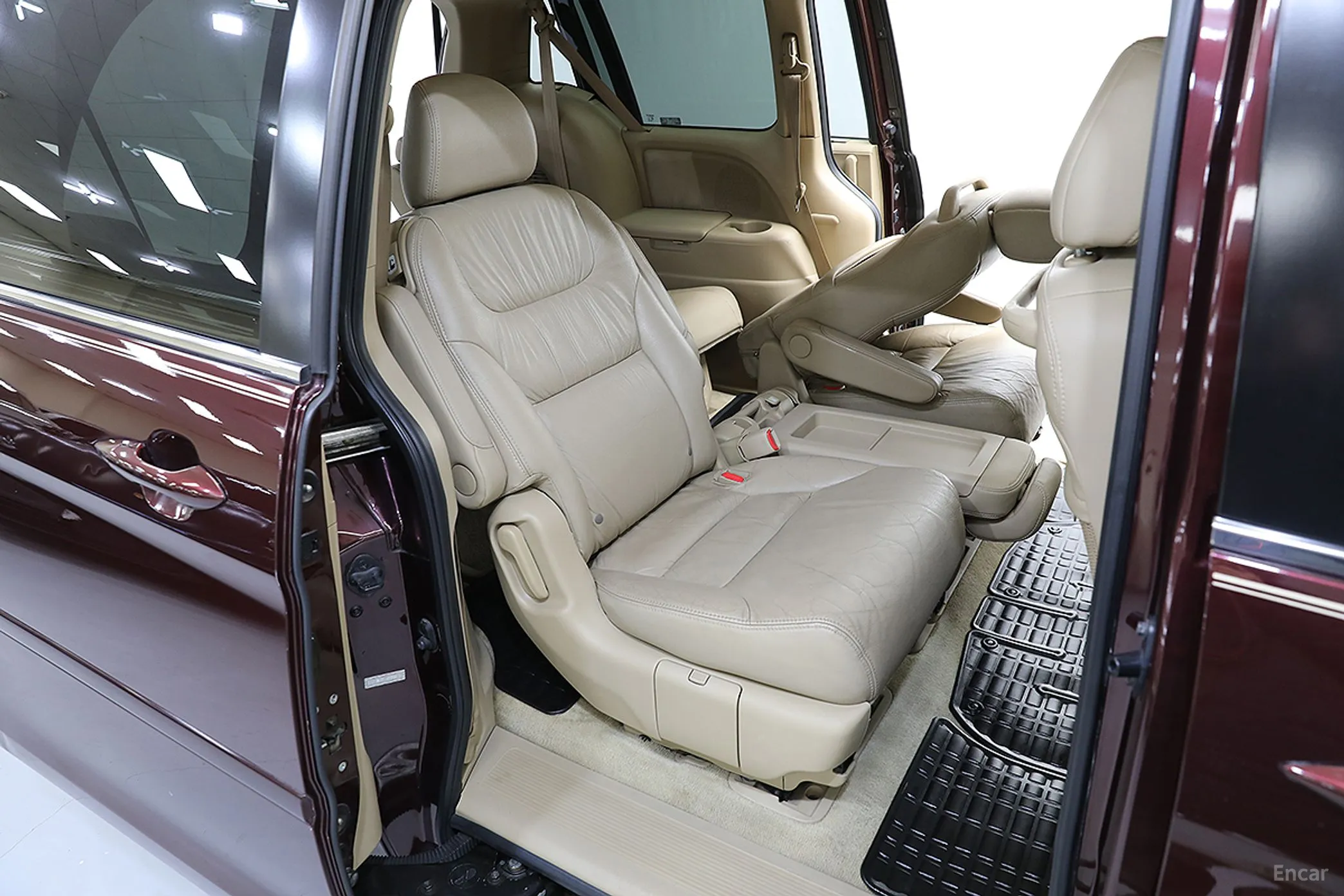 Honda Odyssey превью 12