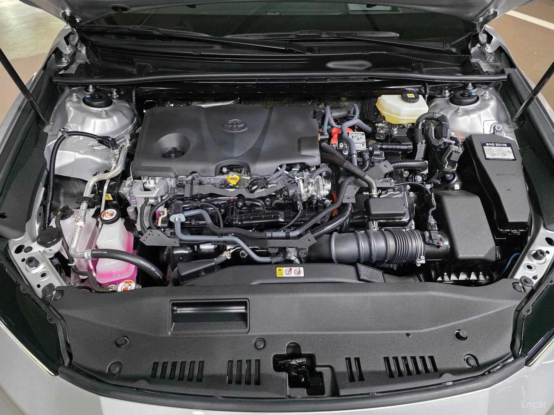 Toyota Camry (XV80) превью 6